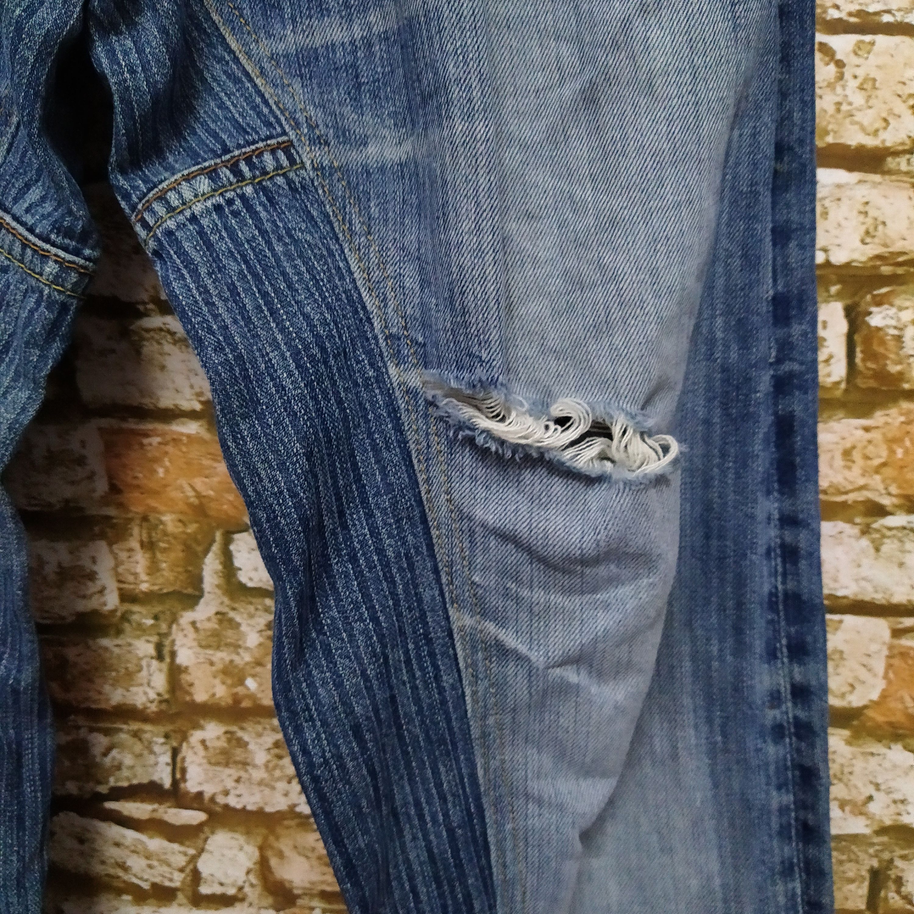 Eternal ETERNAL JAPAN SCRIPT DISTRESSED DENIM (D532) Size US 33 - 5 Thumbnail