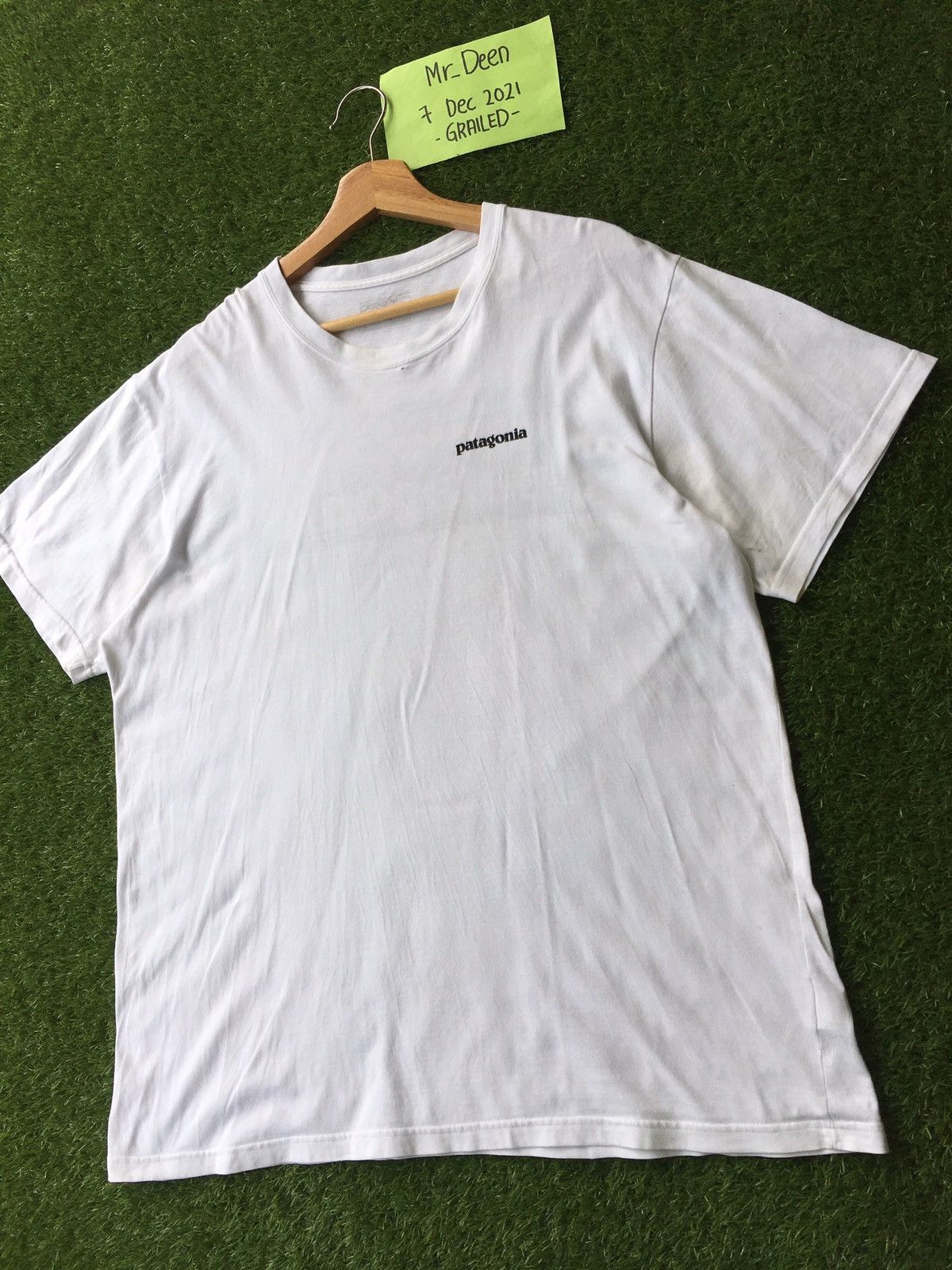 Patagonia Rare Vintage Patagonia Big Spellout Logo Tshirt Size US L / EU 52-54 / 3 - 9 Thumbnail