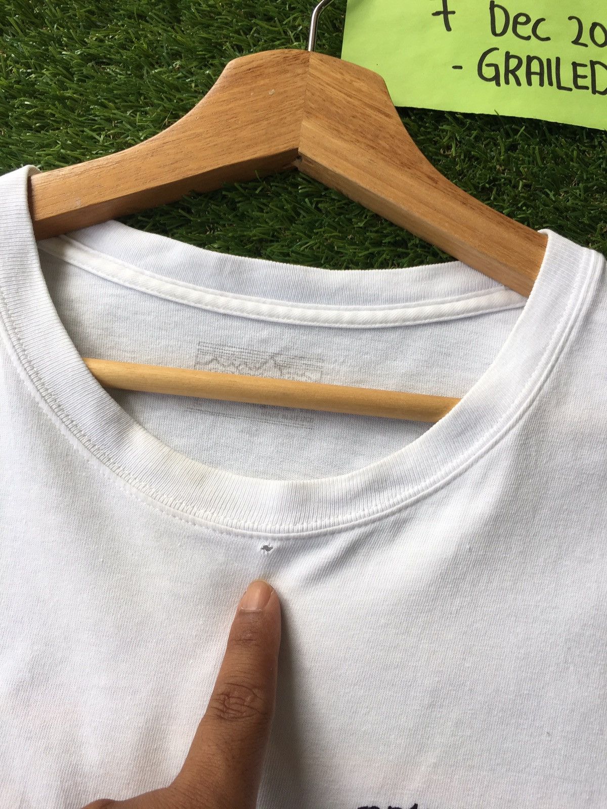 Patagonia Rare Vintage Patagonia Big Spellout Logo Tshirt Size US L / EU 52-54 / 3 - 12 Thumbnail