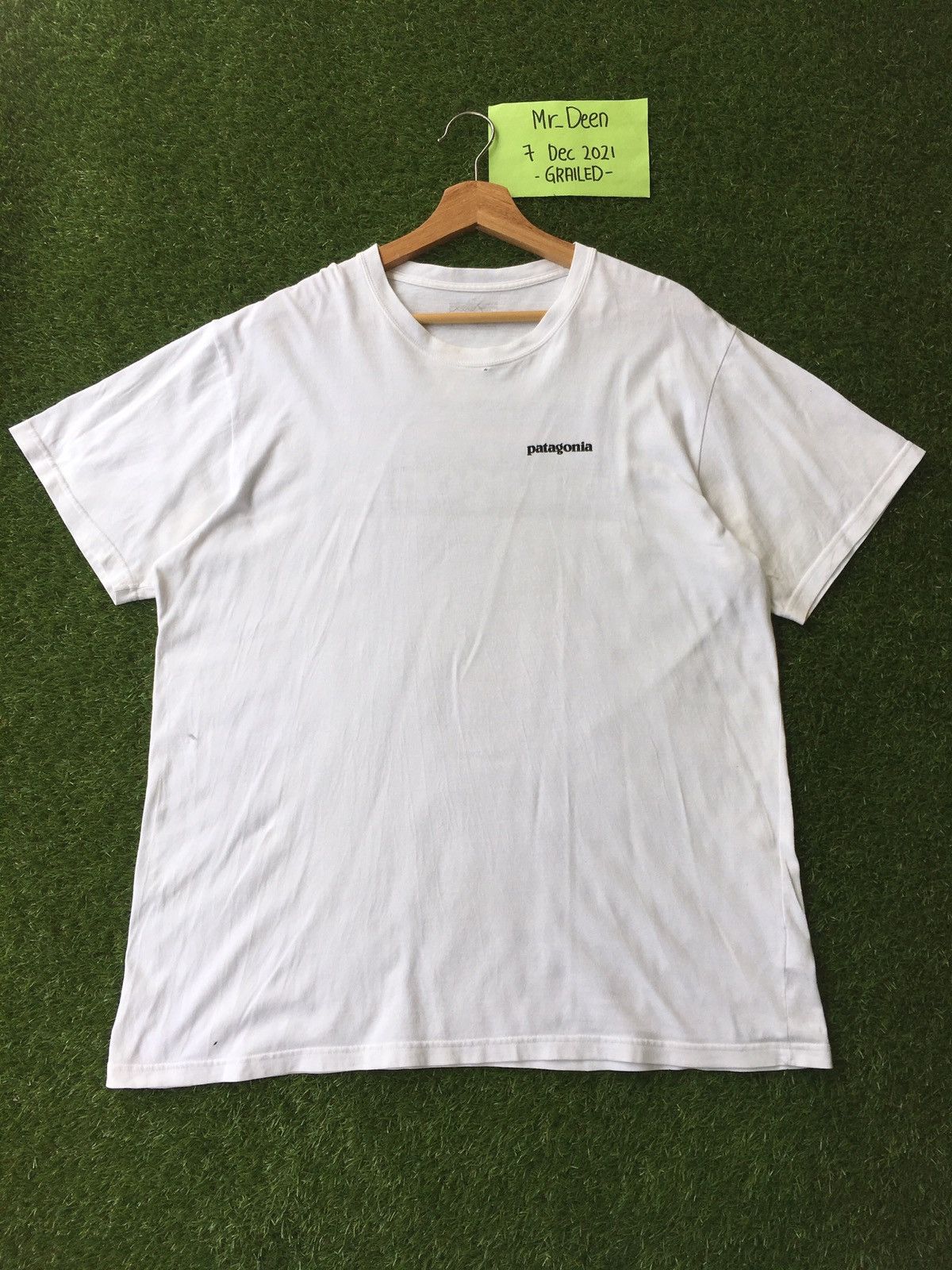 Patagonia Rare Vintage Patagonia Big Spellout Logo Tshirt Size US L / EU 52-54 / 3 - 7 Thumbnail