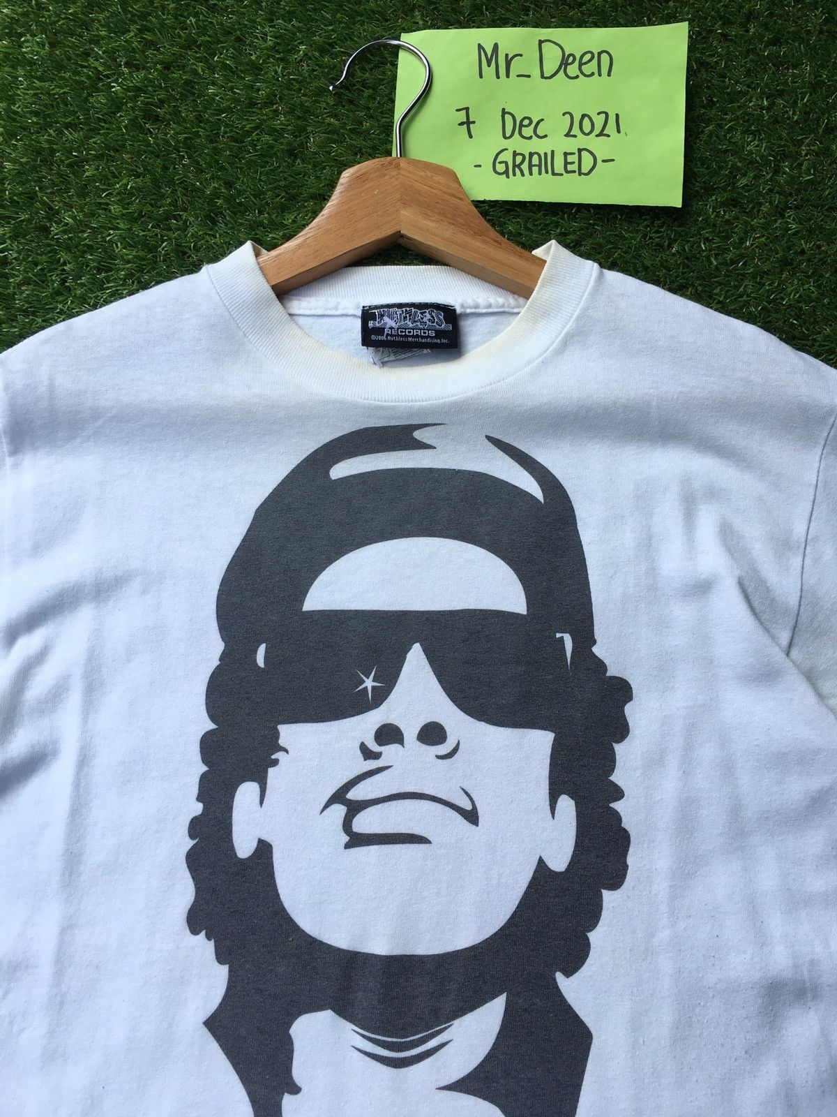 Rap Tees Rare Vintage Eazy-E "Eazy Duz It" Men's T-shirt Size US S / EU 44-46 / 1 - 6 Thumbnail