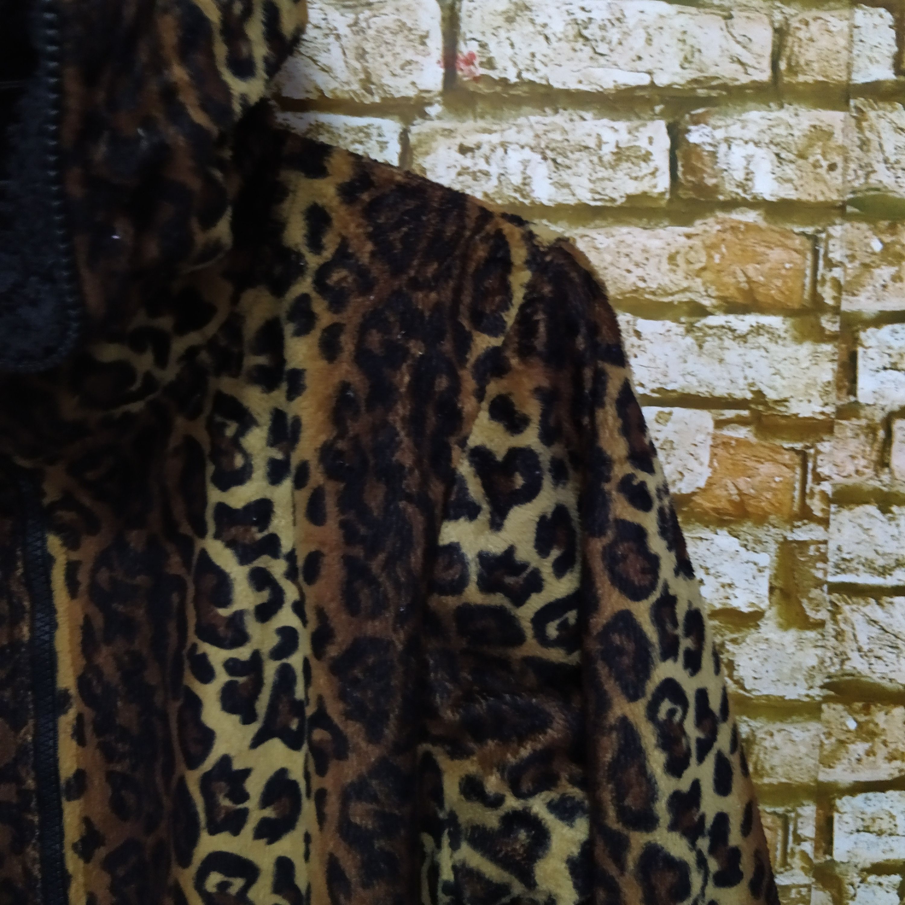 Japanese Brand CLASH AHEAD LEOPARD FLEECE HOODIE (D537) Size US M / EU 48-50 / 2 - 2 Thumbnail