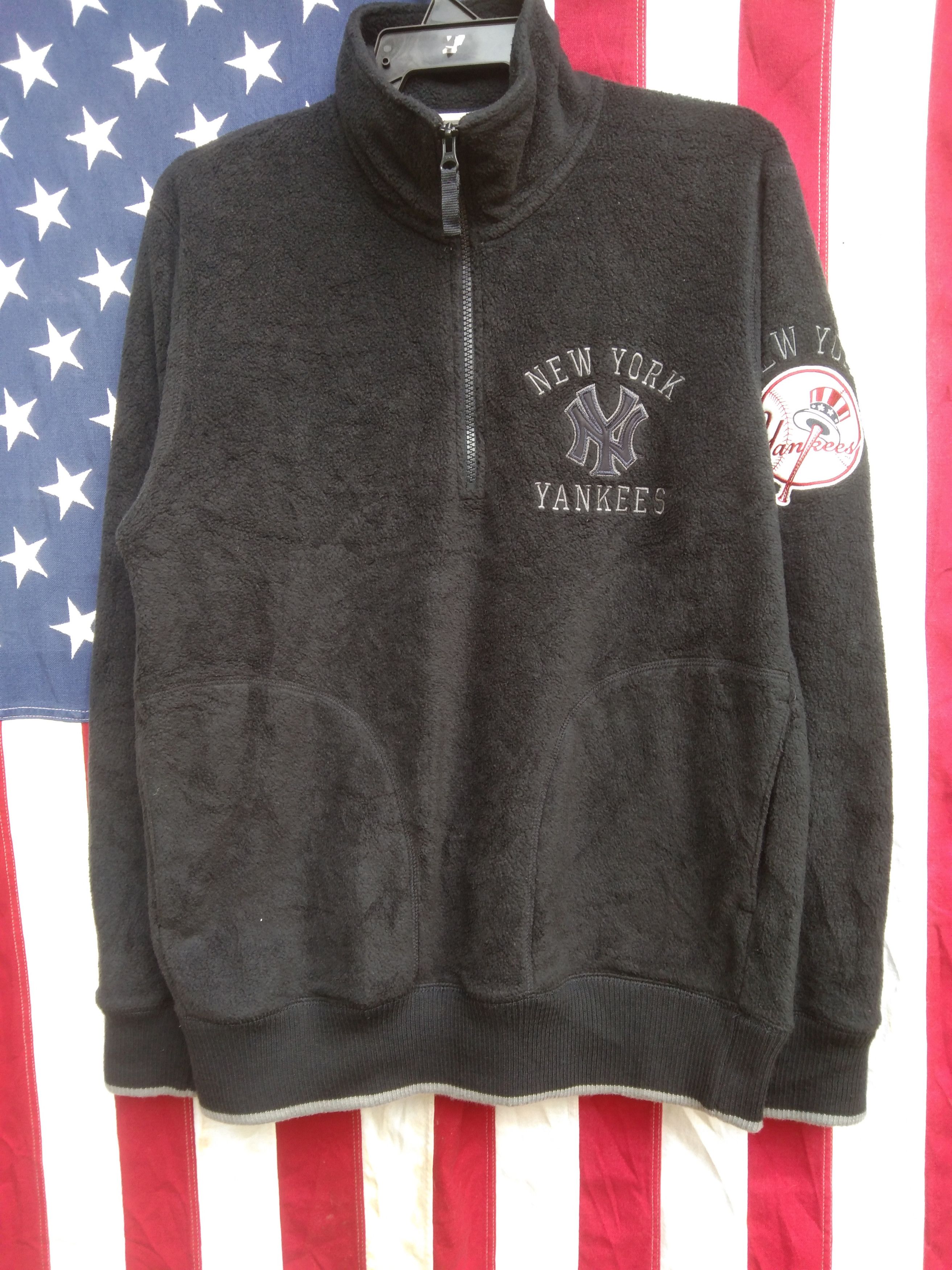 MLB STEALS 🔥🔥 NEW YORK YANKEE'S SHERPA SWEATSHIRT Size US L / EU 52-54 / 3 - 1 Thumbnail