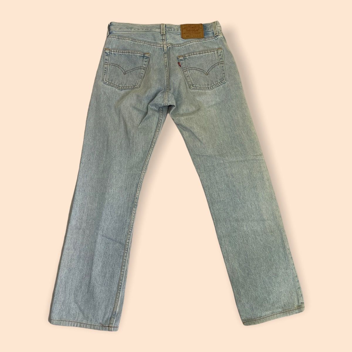 Vintage Levi’s 501 Made in USA Light Wash Jeans W31