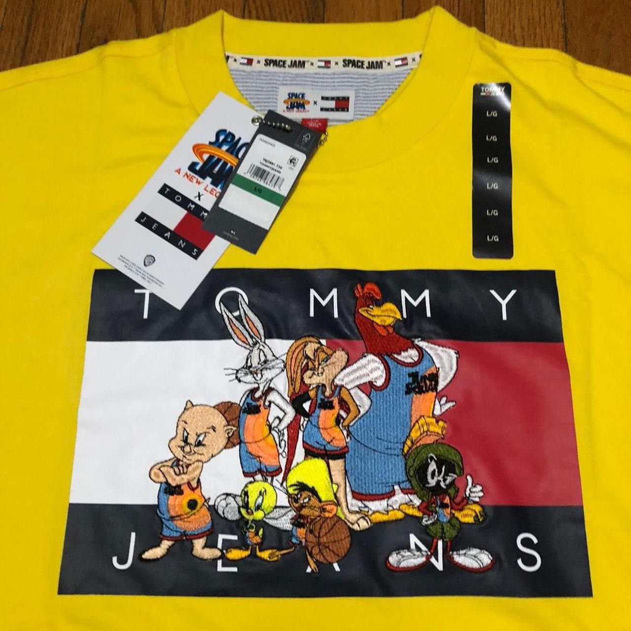 Tommy Hilfiger Tommy Hilfiger x Space Jam Tee Size US L / EU 52-54 / 3 - 2 Thumbnail