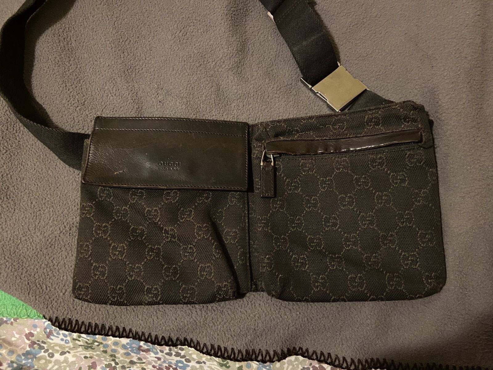 Gucci Gucci pouch bag Dark brown leather and canvas Size ONE SIZE - 1 Thumbnail