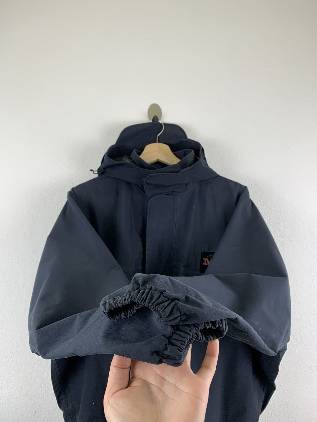 Goretex VINTAGE MVP GORE-TEX JACKET Size US L / EU 52-54 / 3 - 4 Thumbnail