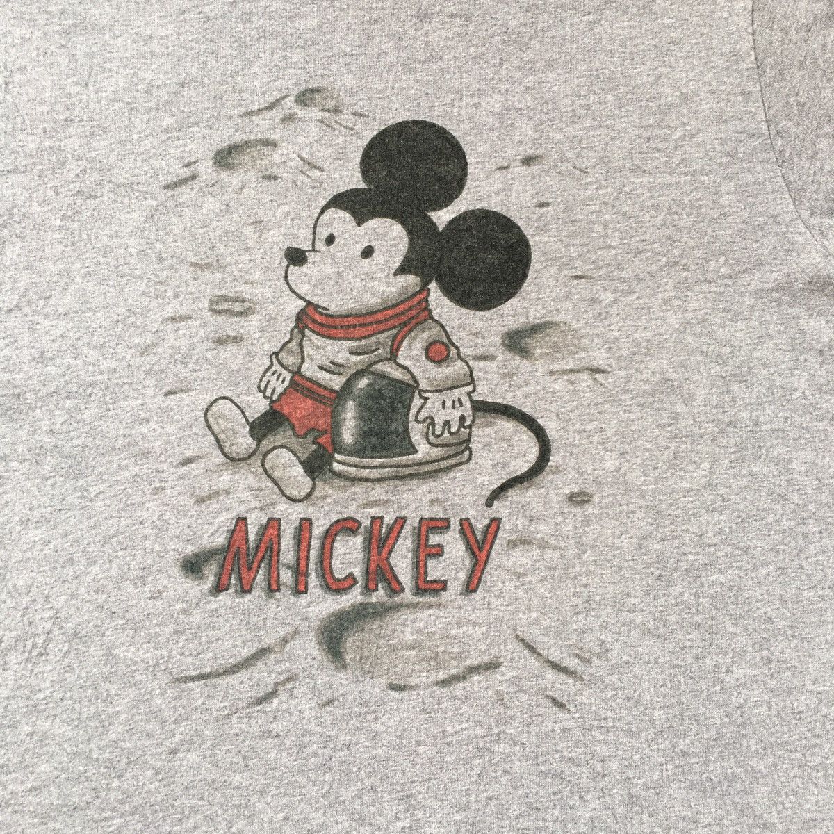 Uniqlo jeffrey brown art mickey tee for uniqlo Size US M / EU 48-50 / 2 - 2 Thumbnail