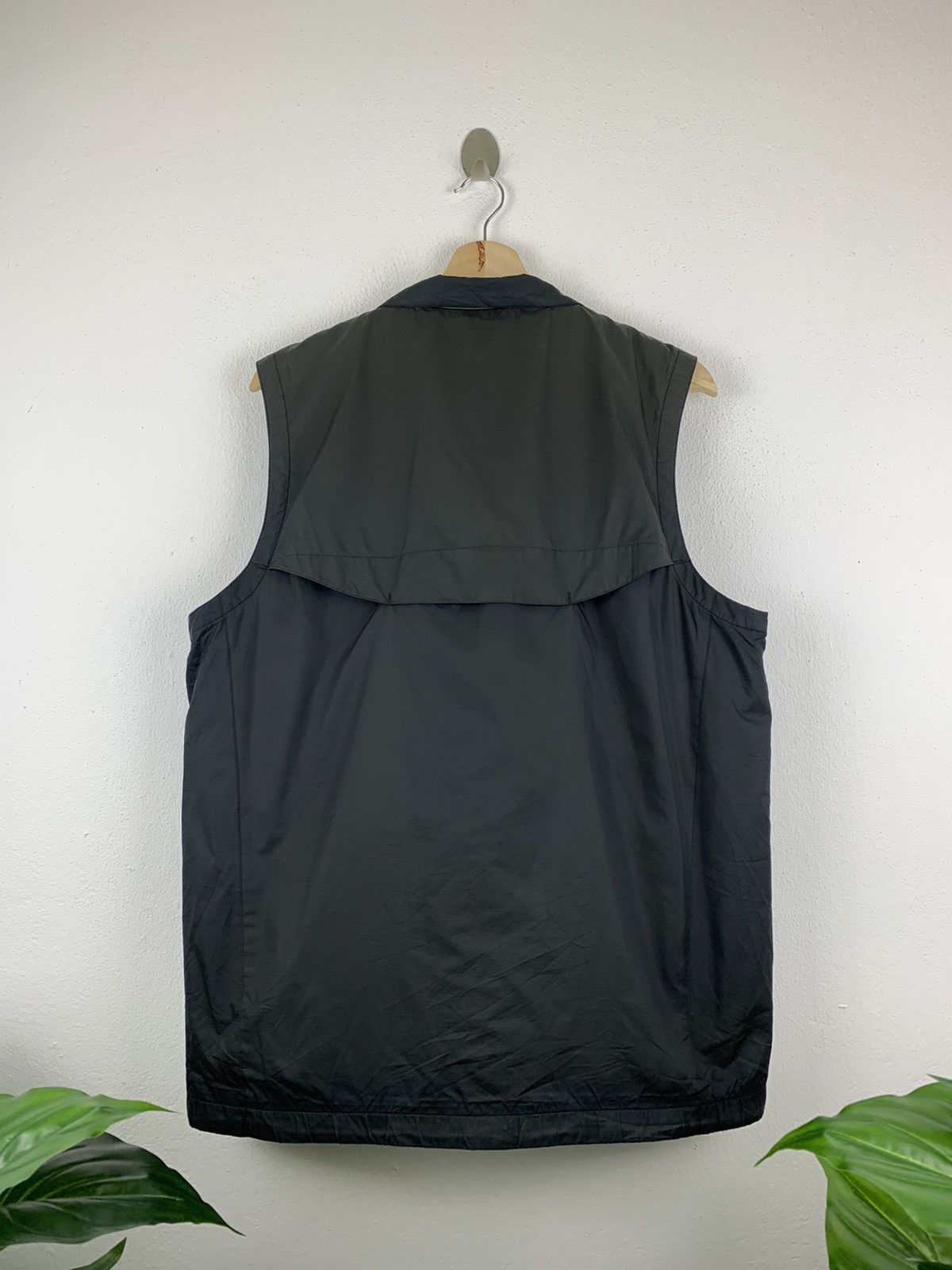Nike NIKE GOLF POLYESTER BLACK VEST Size US L / EU 52-54 / 3 - 4 Thumbnail
