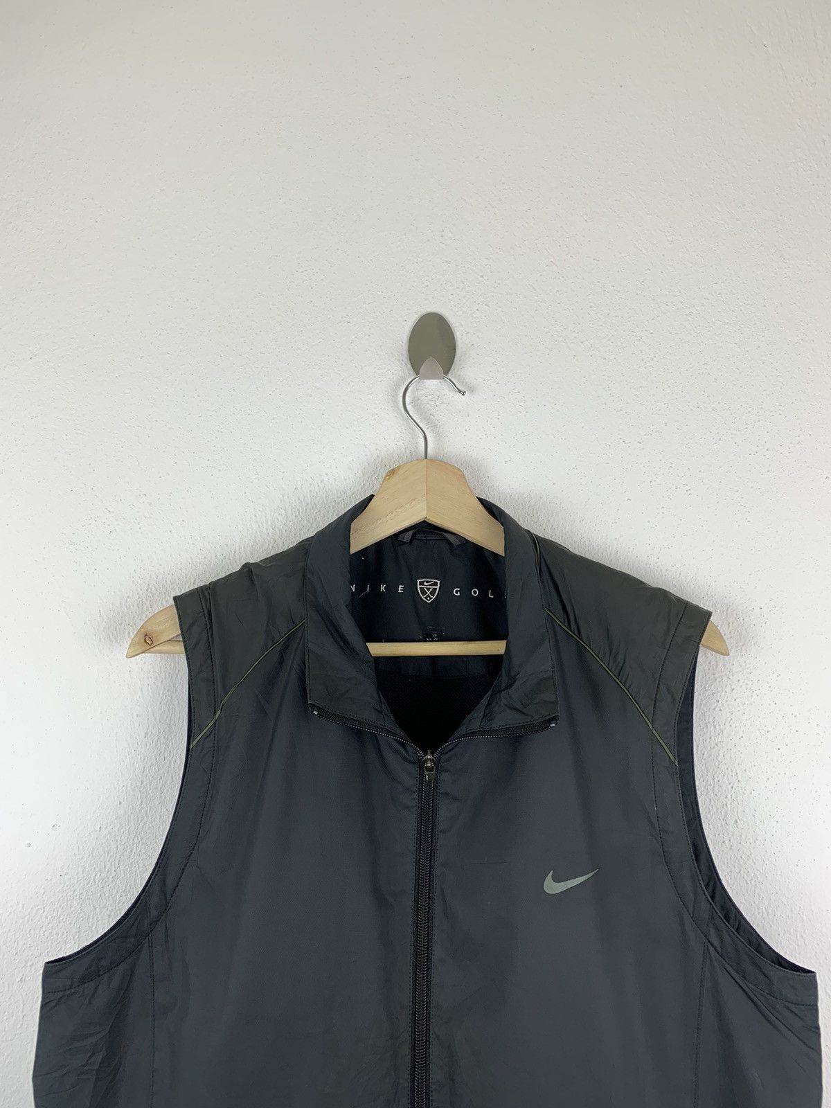 Nike NIKE GOLF POLYESTER BLACK VEST Size US L / EU 52-54 / 3 - 2 Thumbnail