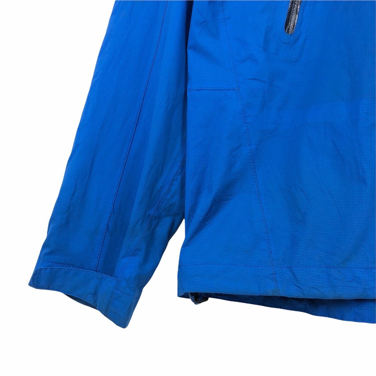 Mammut Mammut Swiss Design Nylon Windbreaker Jacket Hoodie Size US L / EU 52-54 / 3 - 3 Thumbnail
