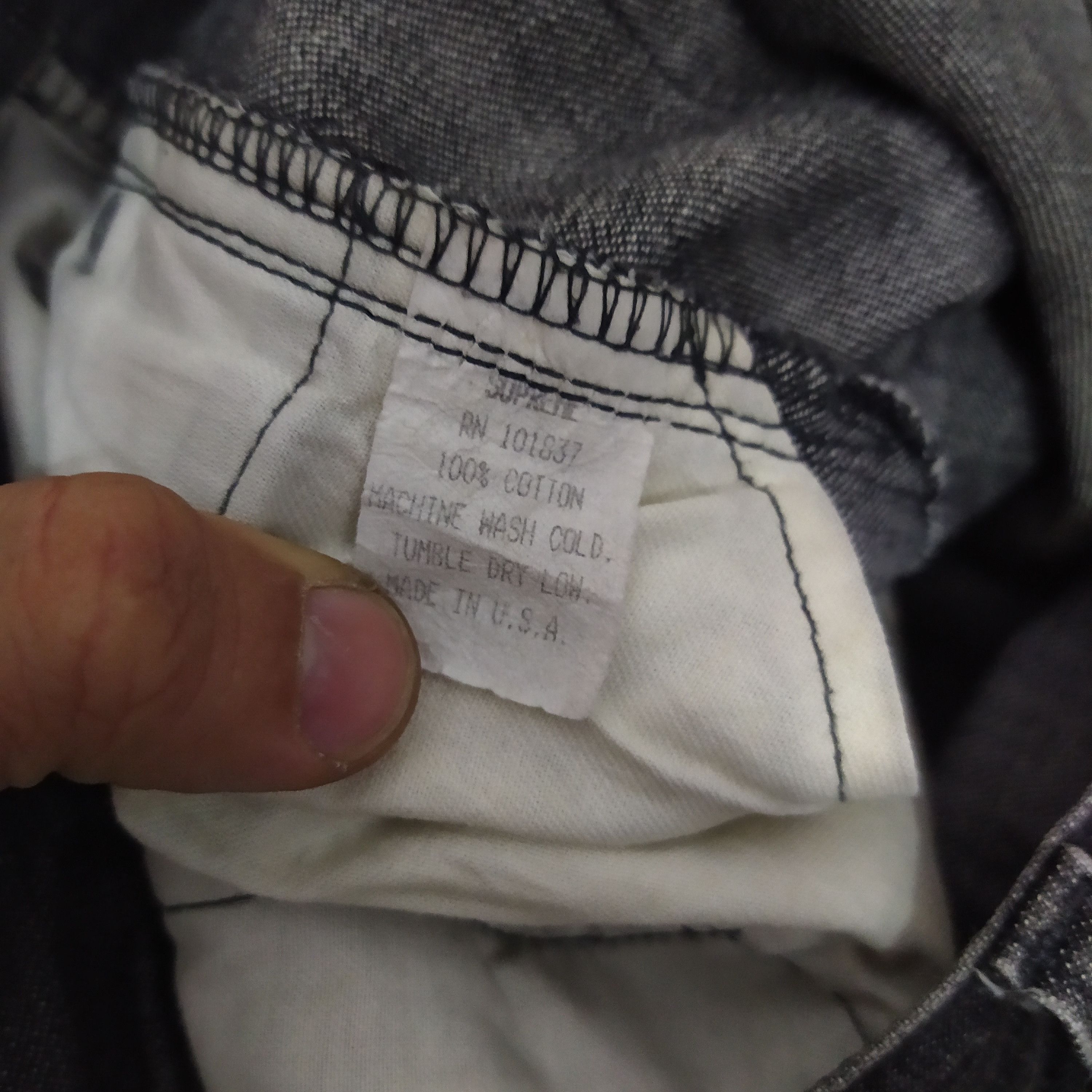 Supreme × Vintage VTG SUPREME DENIM MADE IN USA BLACK (D540) Size US 30 / EU 46 - 8 Thumbnail