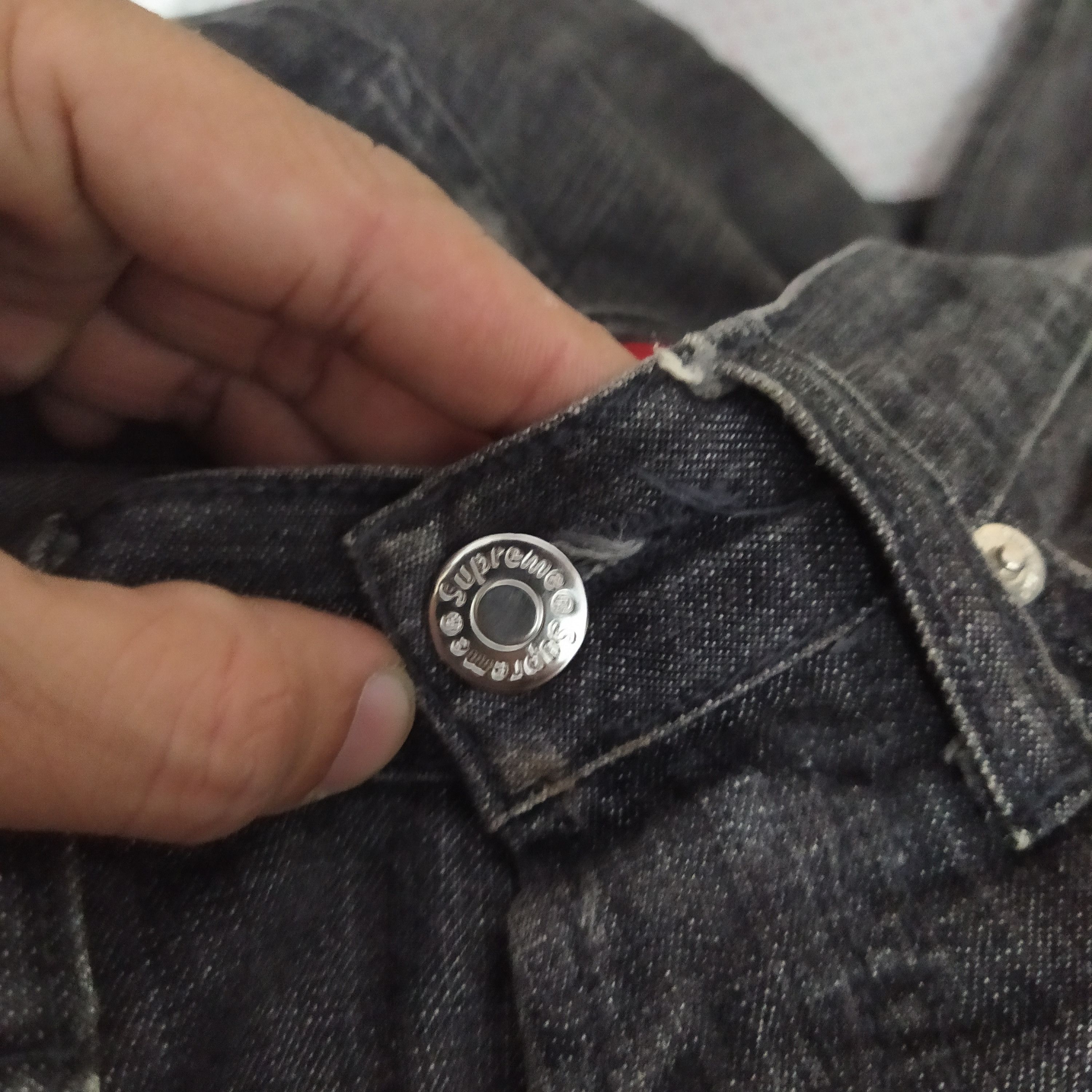 Supreme × Vintage VTG SUPREME DENIM MADE IN USA BLACK (D540) Size US 30 / EU 46 - 7 Thumbnail