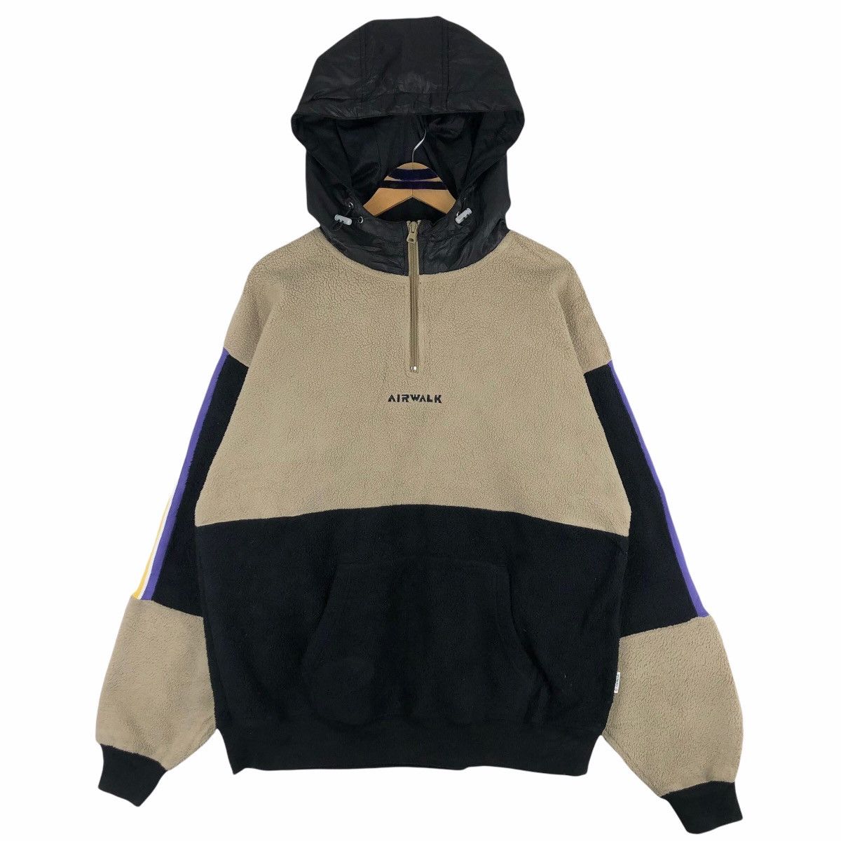 Airwalk Vintage Airwalk Fleece Hoodie Sweater Size US XL / EU 56 / 4 - 1 Thumbnail