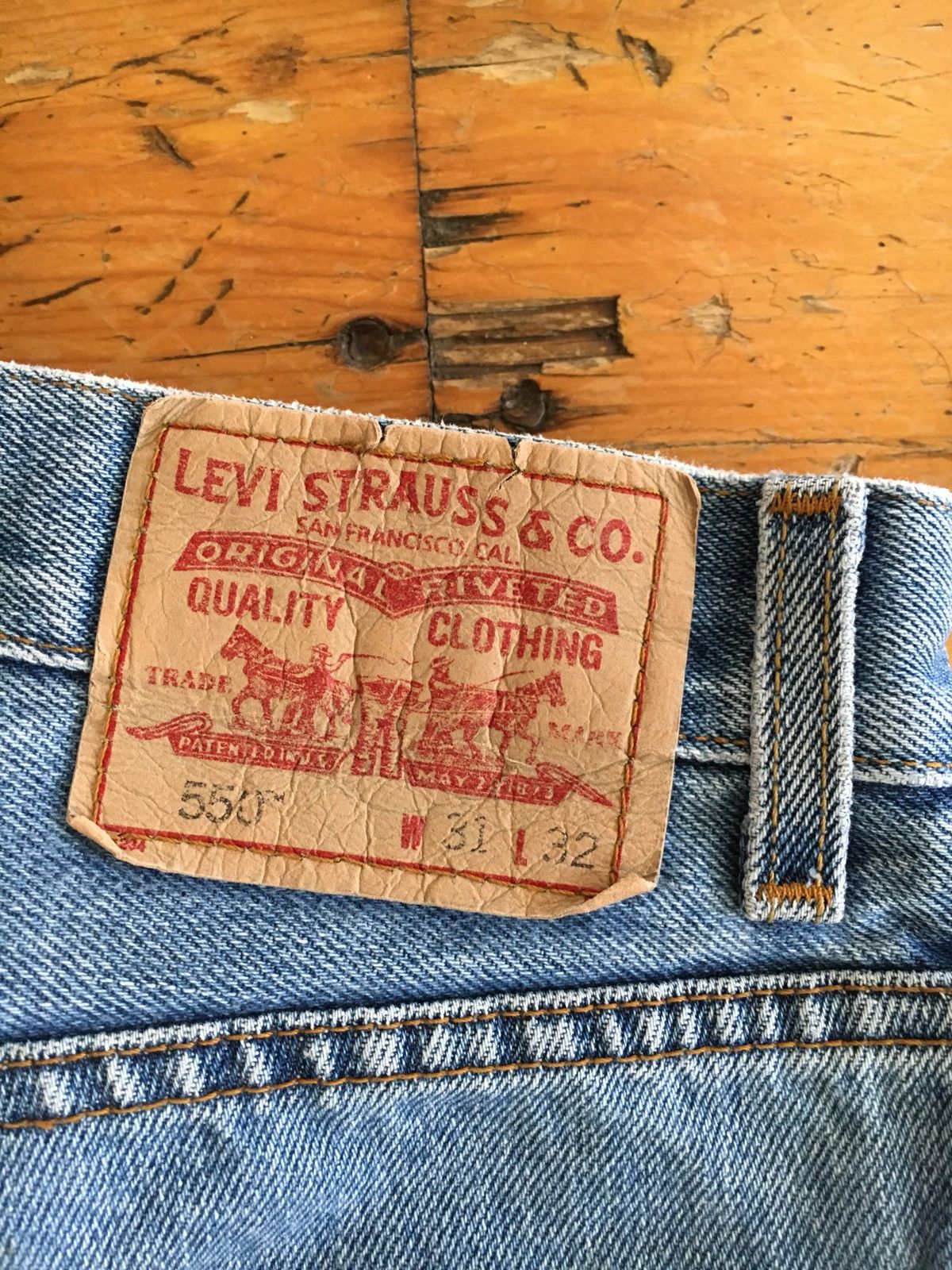 Levi's × Levi's Vintage Clothing × Vintage Vtg 90s 🔥 550 Jeans Tapered Stone Washed Size US 31 - 3 Thumbnail