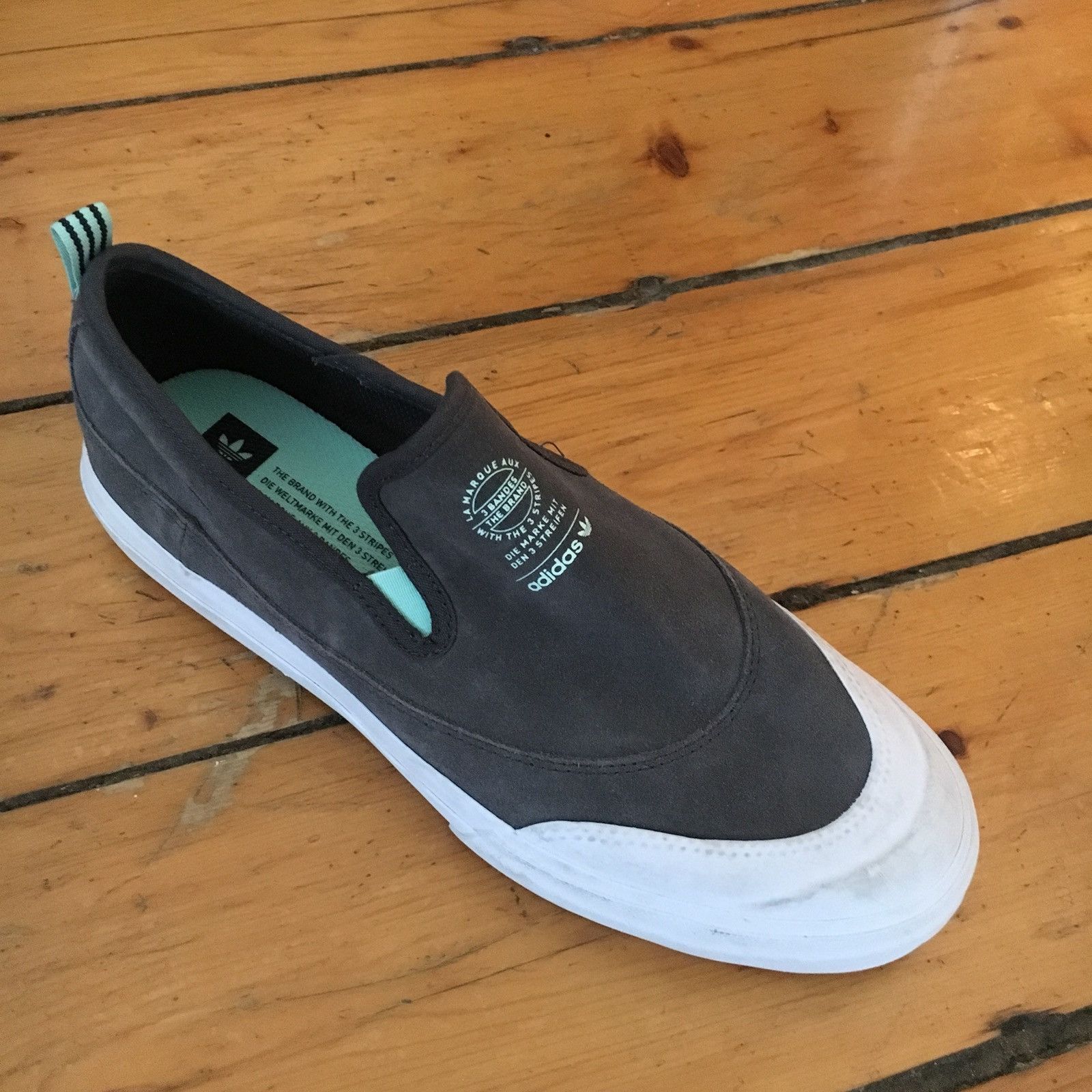 Adidas 🔥 Gray Light Blue Slip On Size US 9 / EU 42 - 2 Thumbnail