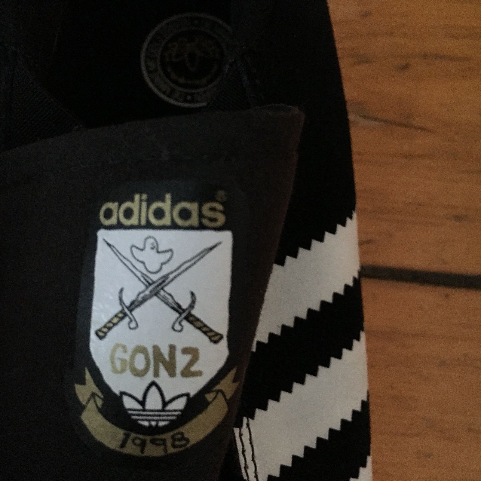 Adidas 🔥 VERY RARE NEW Mark Gonzales Skateboarding Size US 9 / EU 42 - 4 Thumbnail