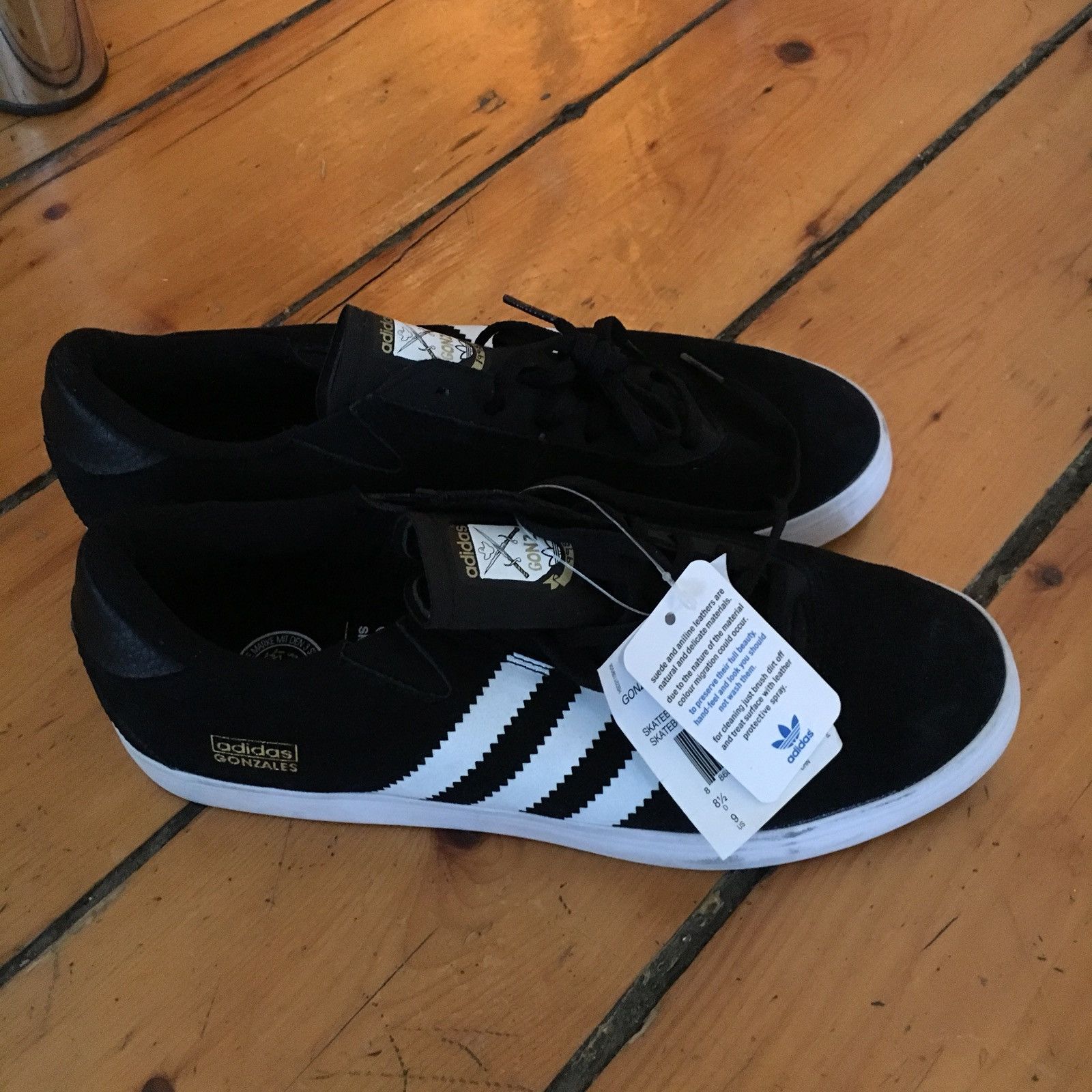 Adidas 🔥 VERY RARE NEW Mark Gonzales Skateboarding Size US 9 / EU 42 - 9 Thumbnail