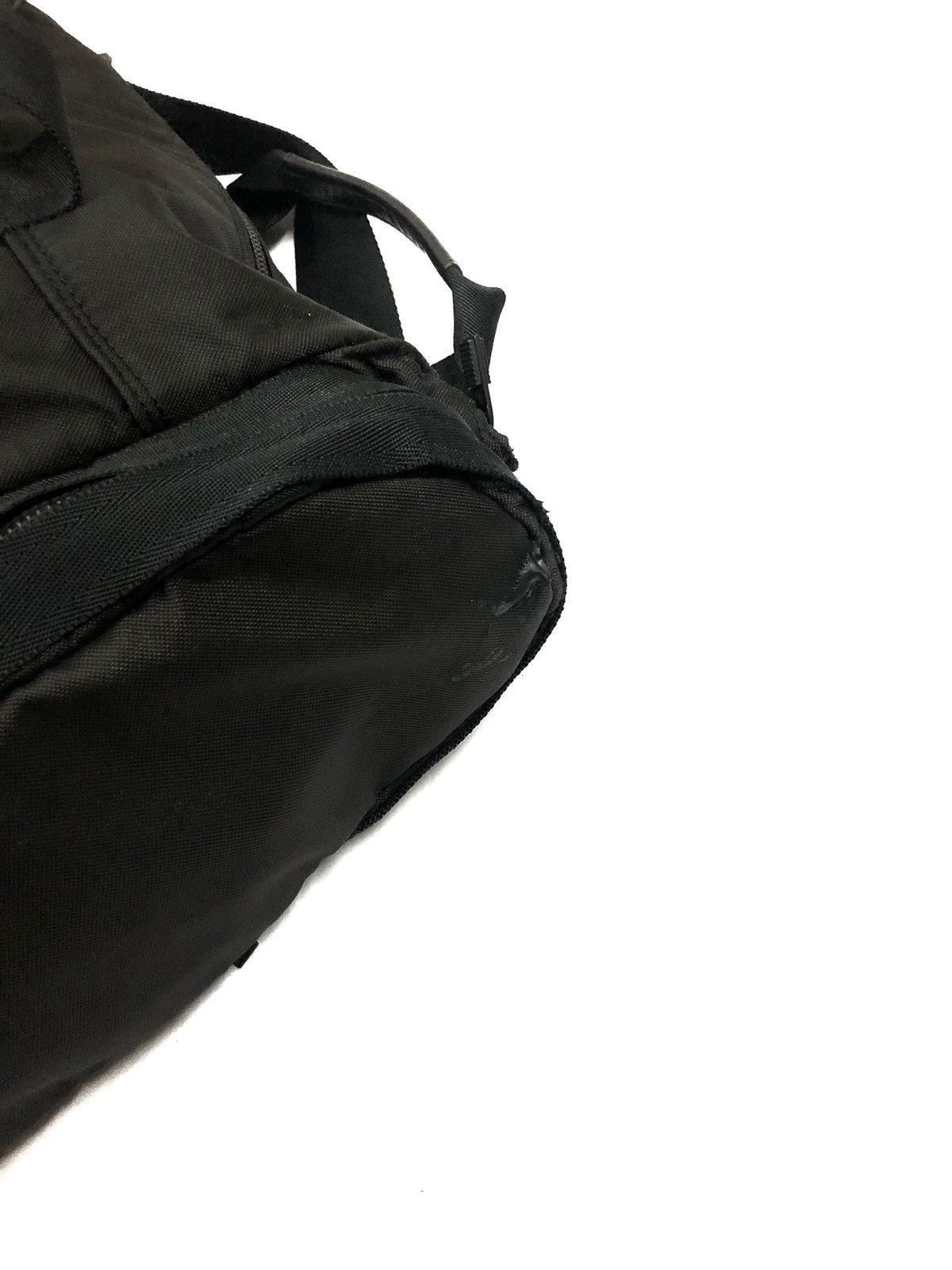 Issey Miyake Issey Miyake Minimal Utility/Laptop Travel Luggage Size ONE SIZE - 5 Thumbnail