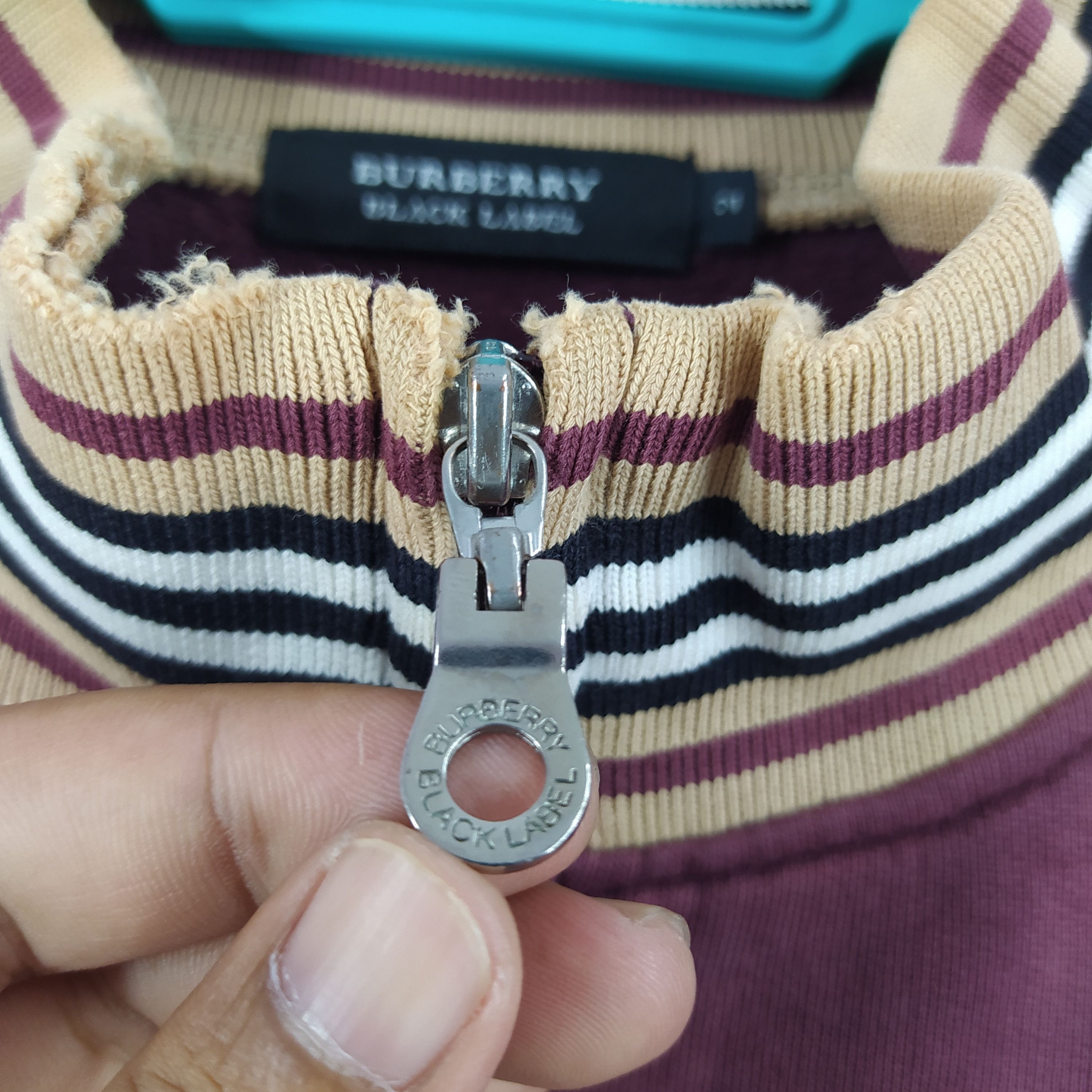 Burberry × Designer Burberry Black Label Maroon Fades Colour Zipper Distressed Size US S / EU 44-46 / 1 - 5 Thumbnail