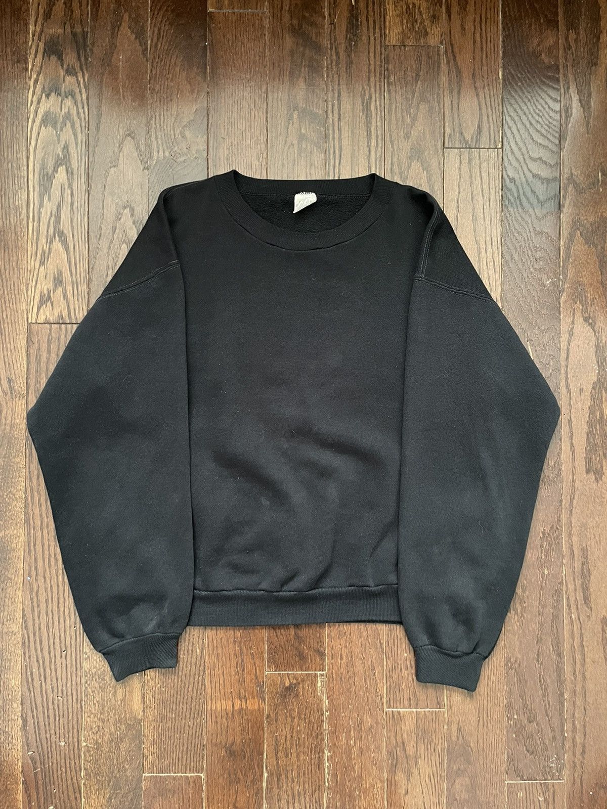トップス 60s vintage black sunfaded sweatshirt Vintage Sunfaded Hoodie - Black – N V L T Y