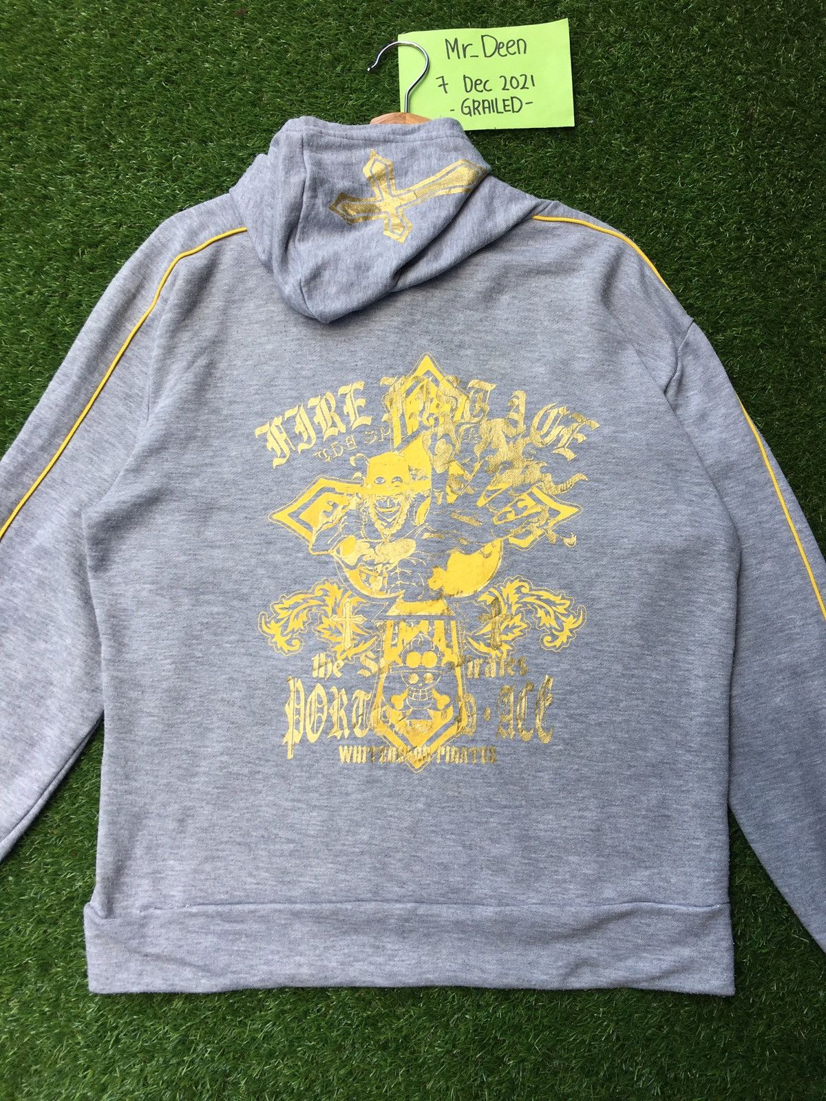 Anime Rare Vintage One Piece Printed Hoodie Size US L / EU 52-54 / 3 - 2 Thumbnail