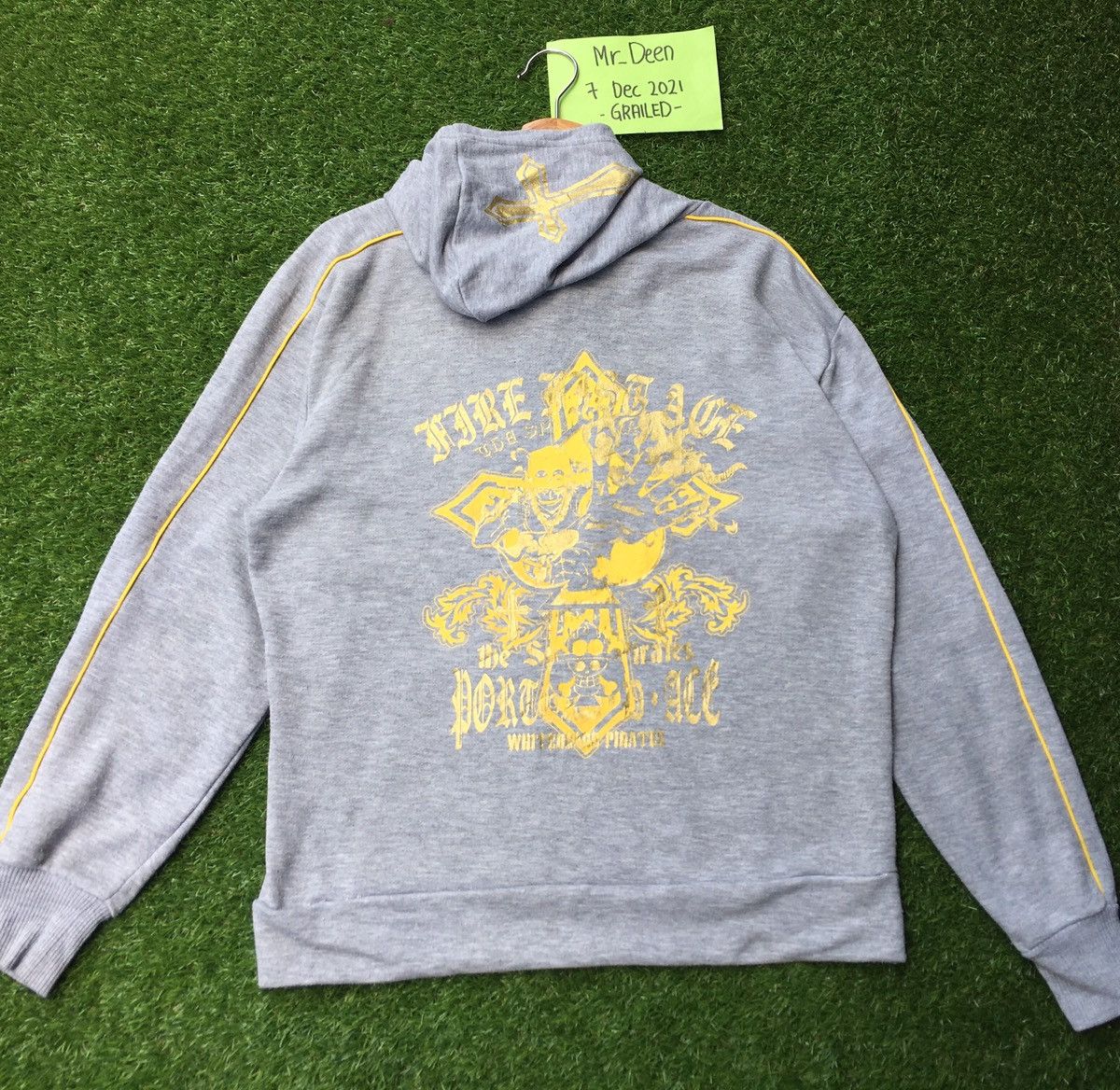 Anime Rare Vintage One Piece Printed Hoodie Size US L / EU 52-54 / 3 - 1 Thumbnail
