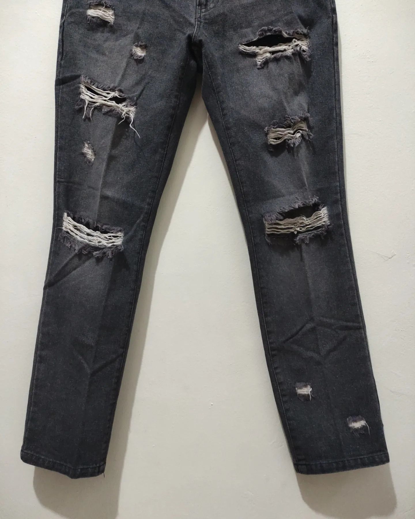 A.F.F.A. × Japanese Brand Japanese Brand Fuv Anarchy Distressed Pants Size US 31 - 2 Thumbnail