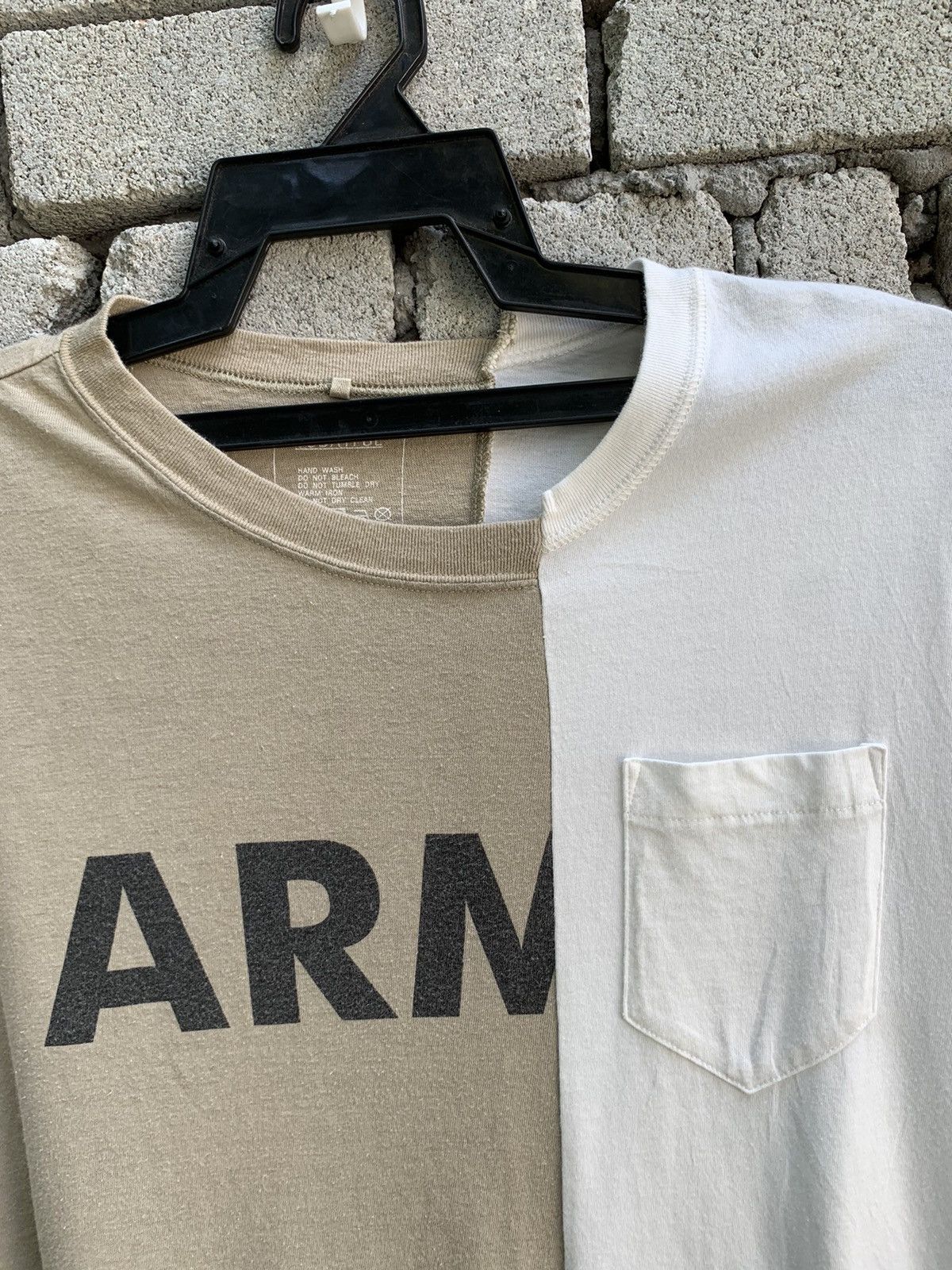 Designer × Japanese Brand Rare Design Single Pocket Todayful Half Grey&White T Shirt Size US L / EU 52-54 / 3 - 9 Thumbnail