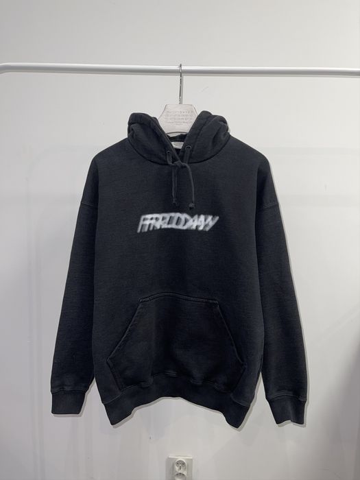 Vetements friday sales hoodie