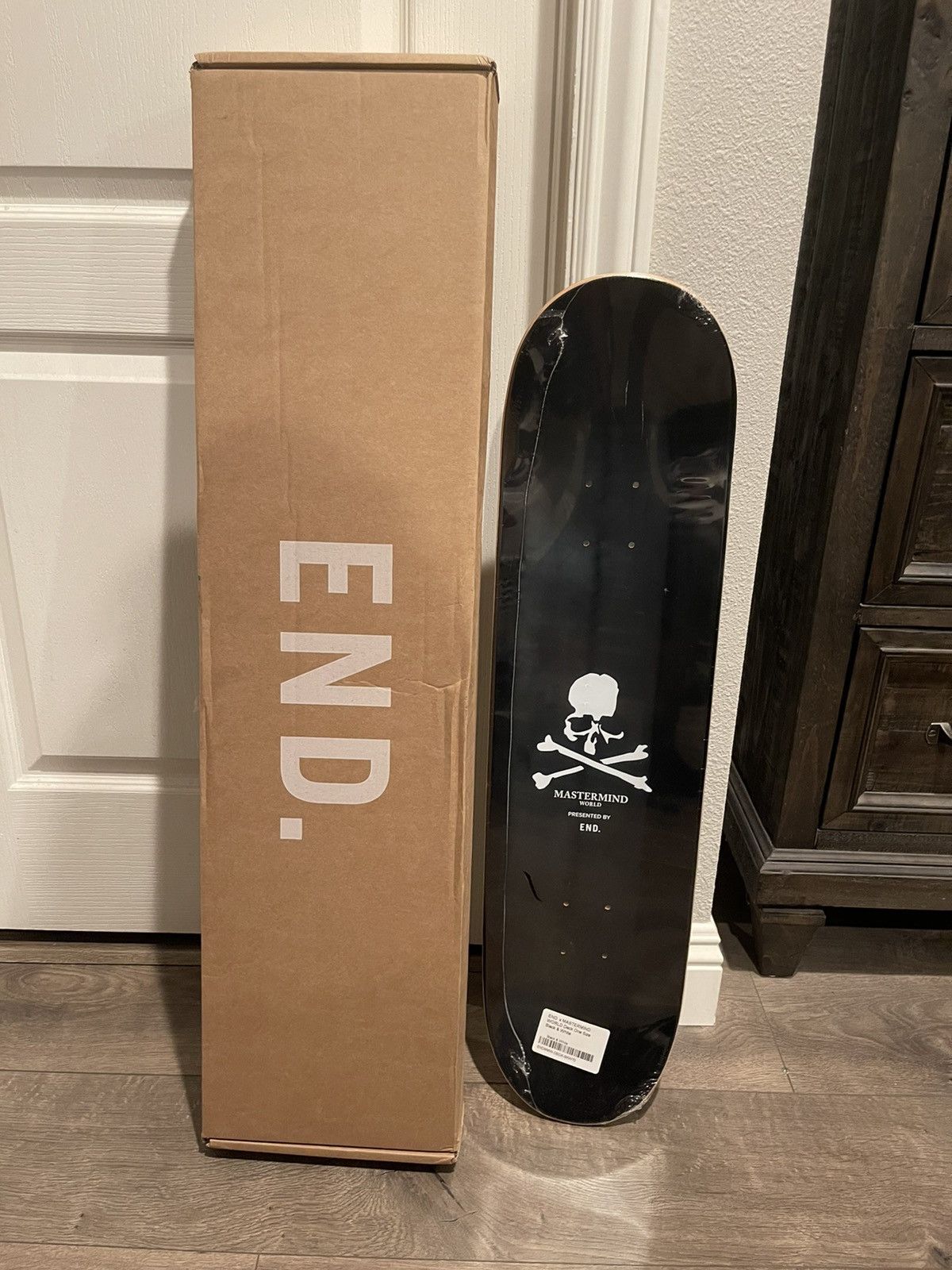 ☆mastermind JAPAN☆SKATE BOARD 合わさっ DECK 新品