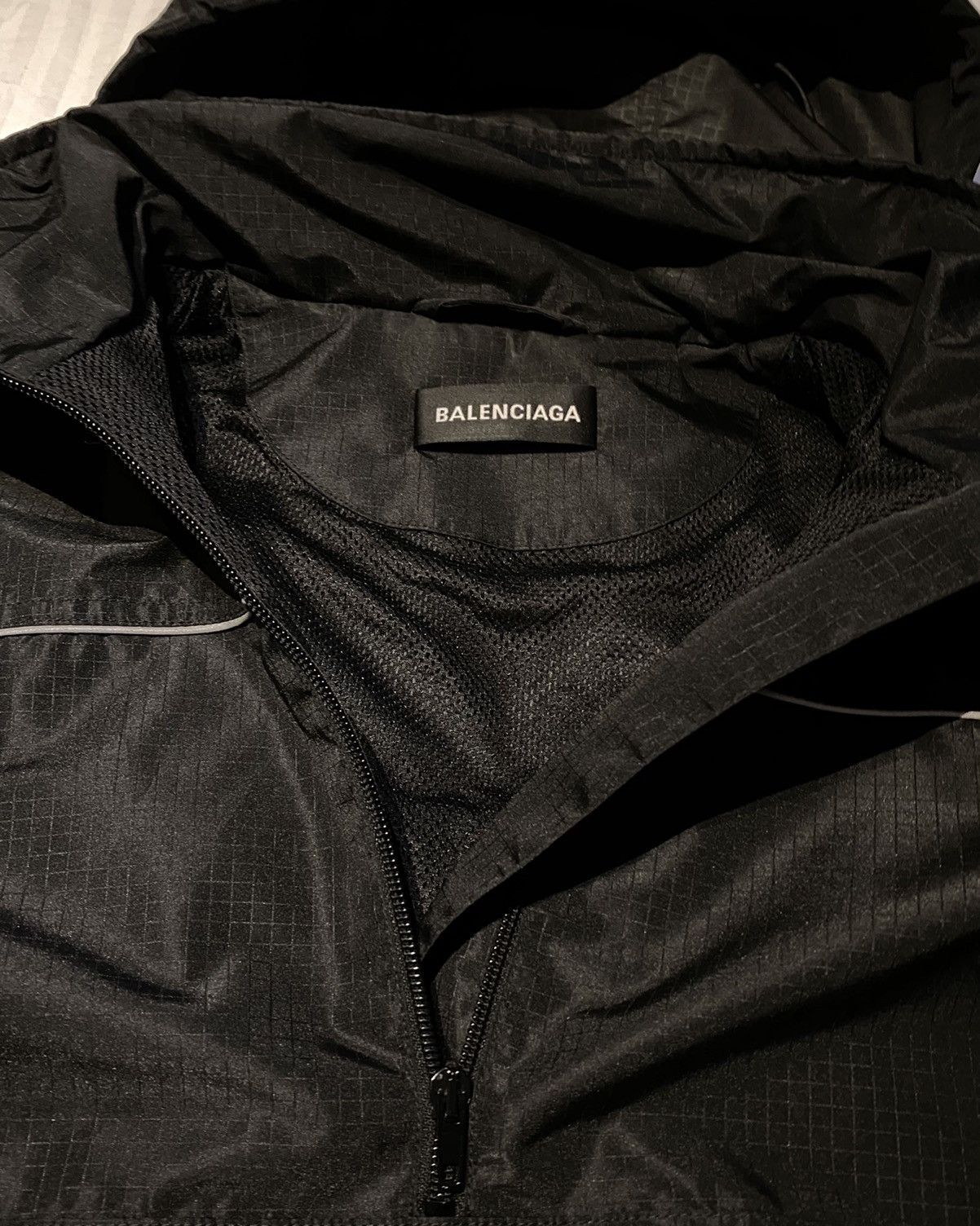 Balenciaga Balenciaga 80s Ripstop Logo Windbreaker Size US M / EU 48-50 / 2 - 12 Thumbnail