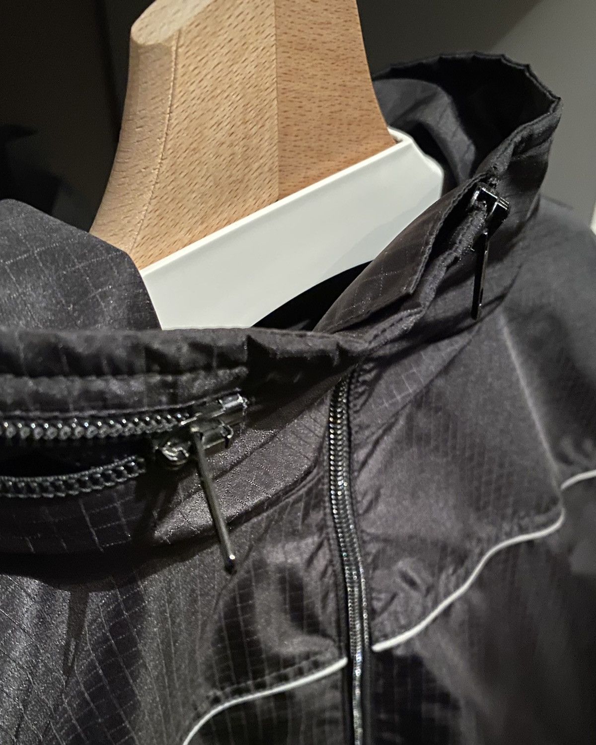 Balenciaga Balenciaga 80s Ripstop Logo Windbreaker Size US M / EU 48-50 / 2 - 6 Thumbnail