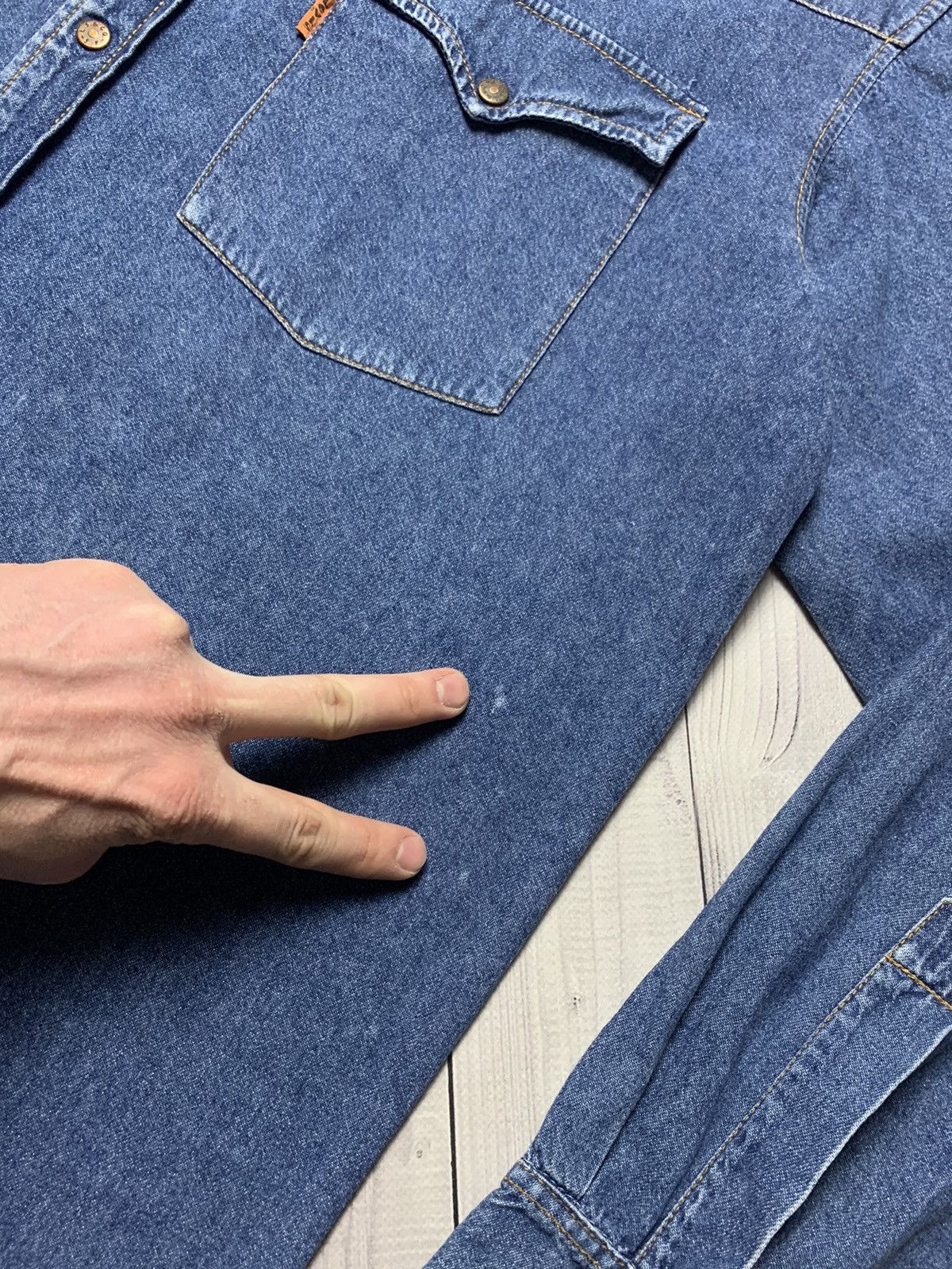 Levi's × Levi's Vintage Clothing × Vintage Vintage denim shirt Levis orange tab size L Size US L / EU 52-54 / 3 - 4 Thumbnail