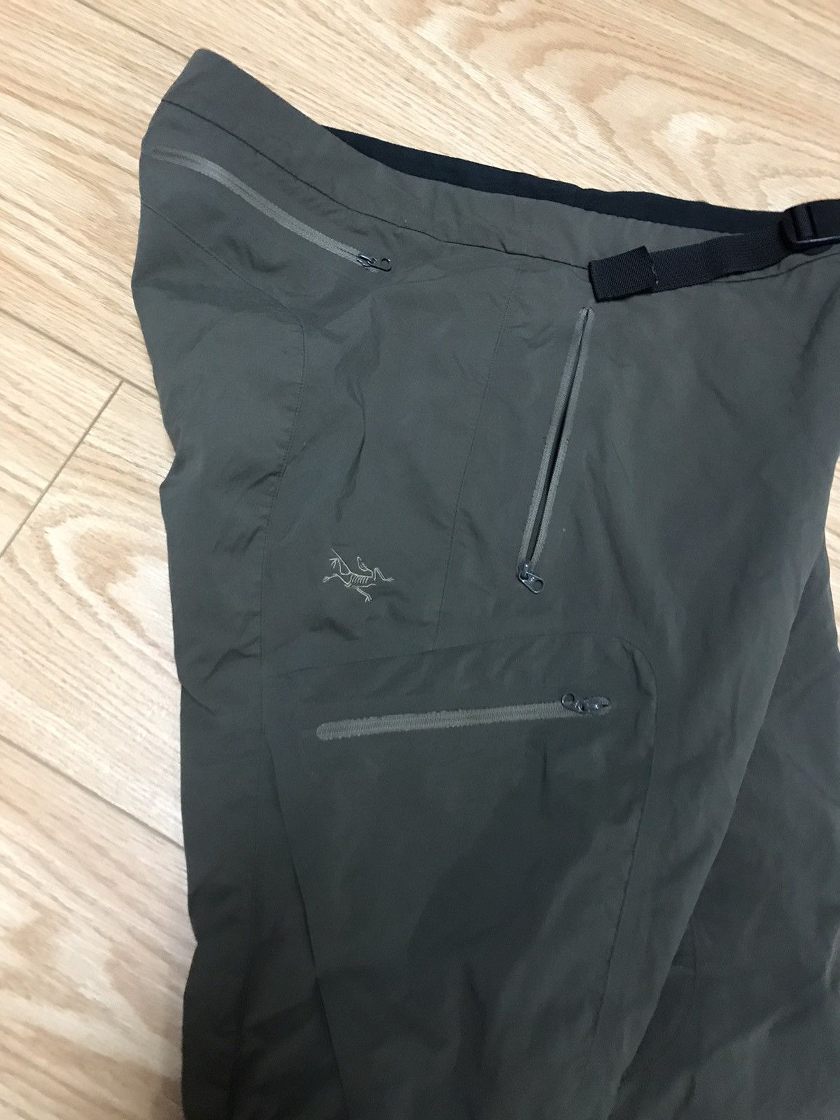 Arc'teryx × Vintage Arcteryx brown cargo pants 34x29 Size US 34 / EU 50 - 4 Thumbnail