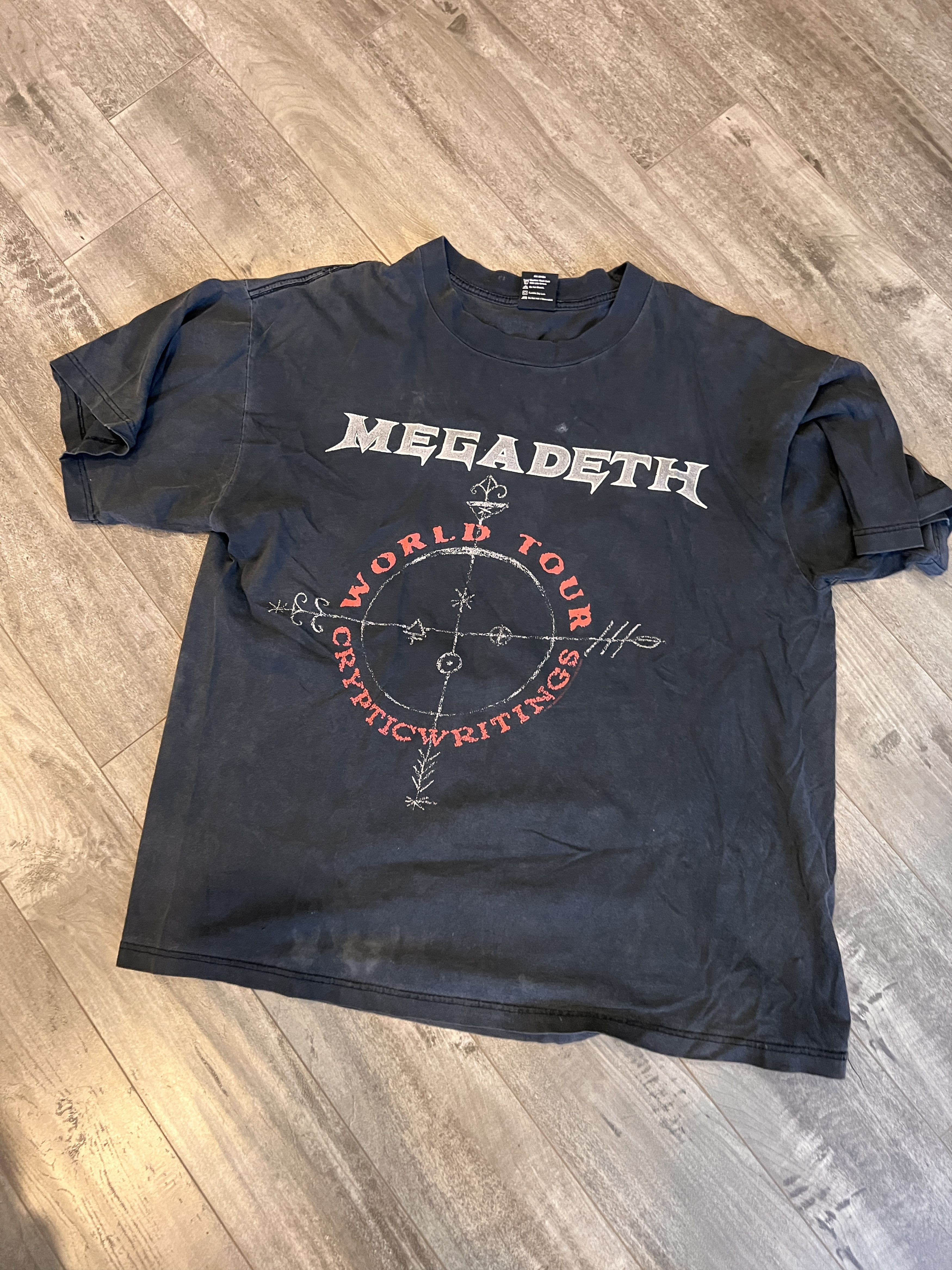 Vintage Vintage Megadeath Tee shirt Boxy Size US XL / EU 56 / 4 - 1 Thumbnail