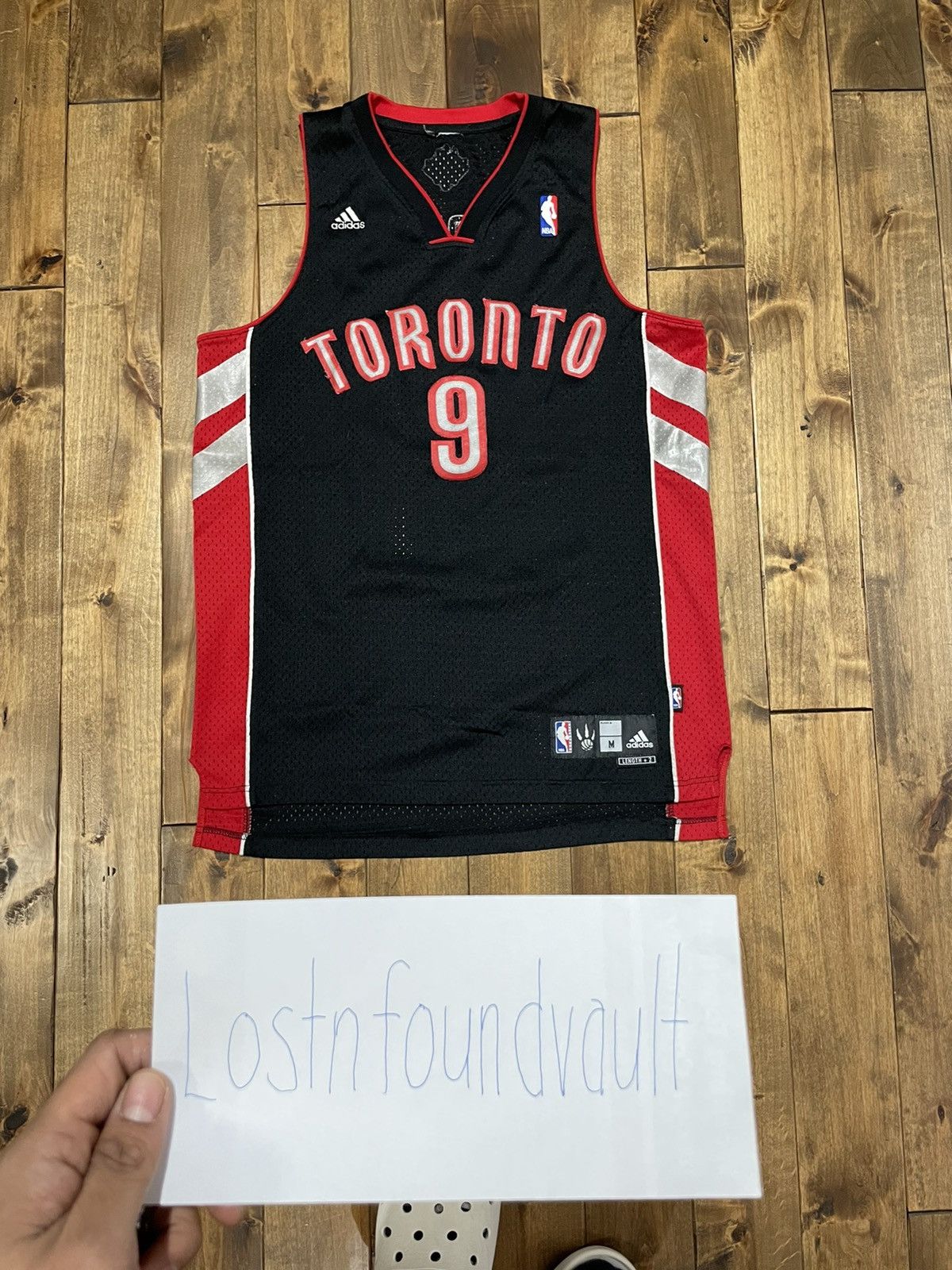 Adidas Vintage Toronto Raptors Jersey Size US M / EU 48-50 / 2 - 9 Thumbnail