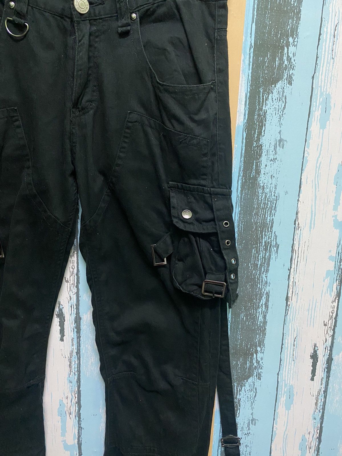 Japanese Brand Japanese Brand LowBox Bondage Multipocket Punk Cargo Pants Size US 30 / EU 46 - 7 Thumbnail