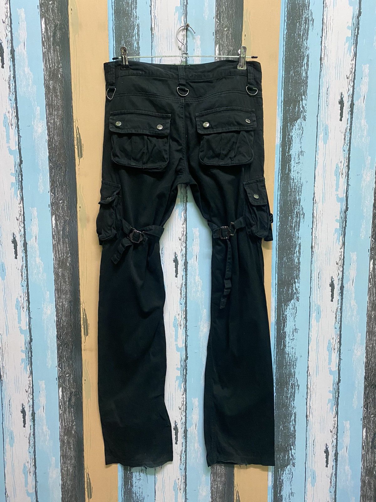 Japanese Brand Japanese Brand LowBox Bondage Multipocket Punk Cargo Pants Size US 30 / EU 46 - 17 Thumbnail