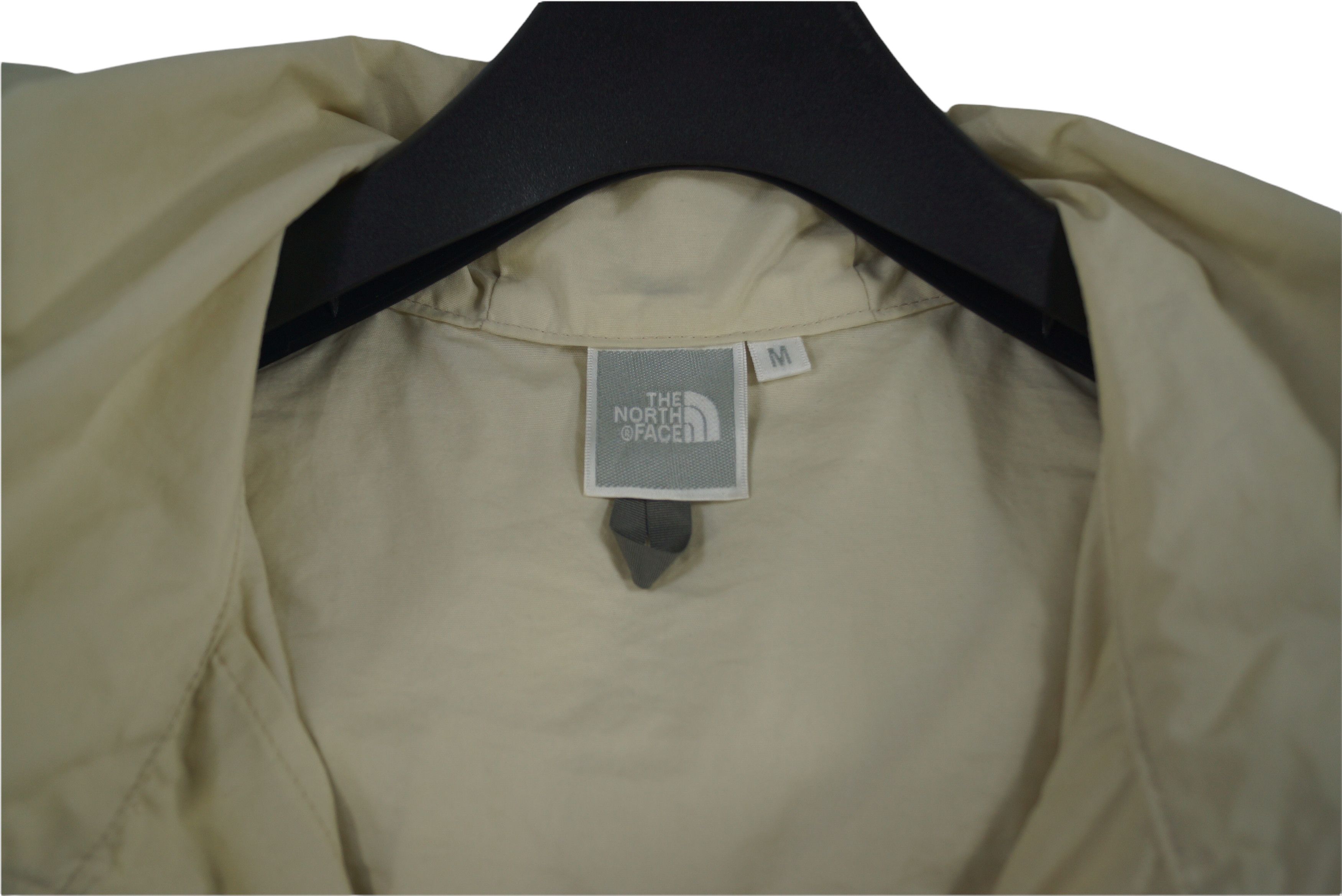 The North Face Rare!! Light Jacket The North Face Small Logo Size US M / EU 48-50 / 2 - 3 Thumbnail