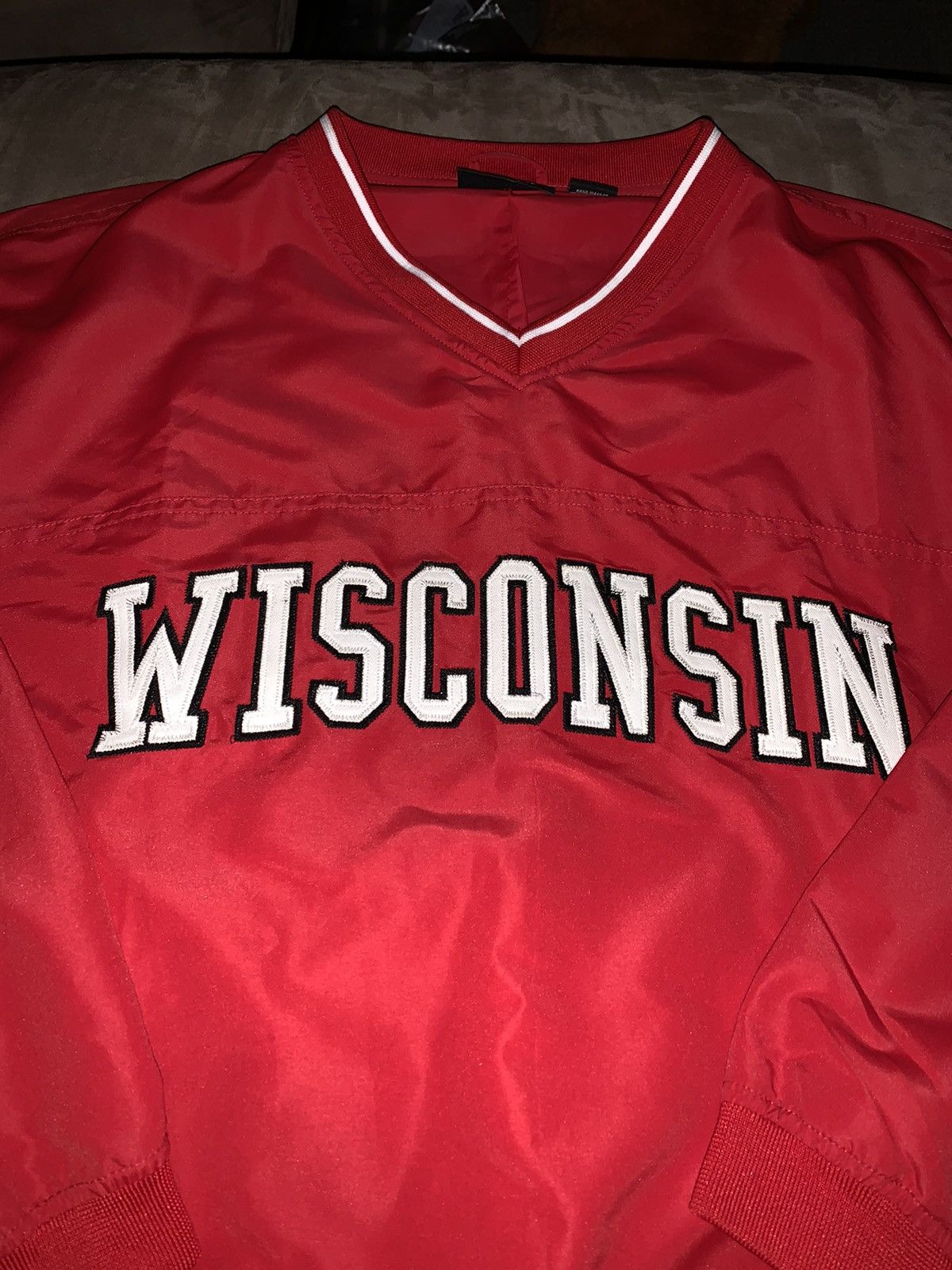 Vintage Vintage Wisconsin Badgers Windbreaker Size US XL / EU 56 / 4 - 2 Thumbnail
