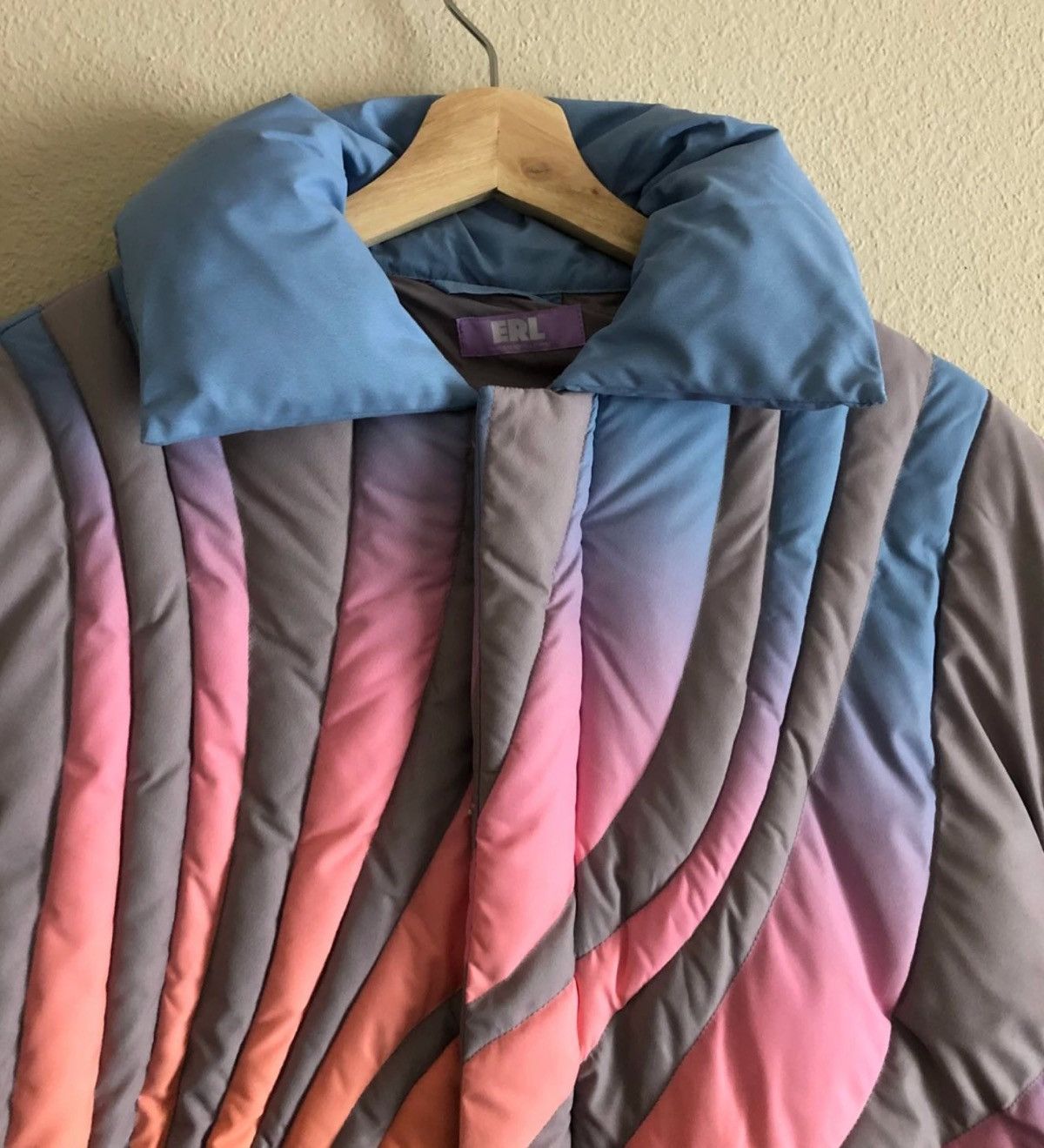 ERL ERL SS21 SUN BOMBER PUFFER JACKET Size US M / EU 48-50 / 2 - 3 Thumbnail