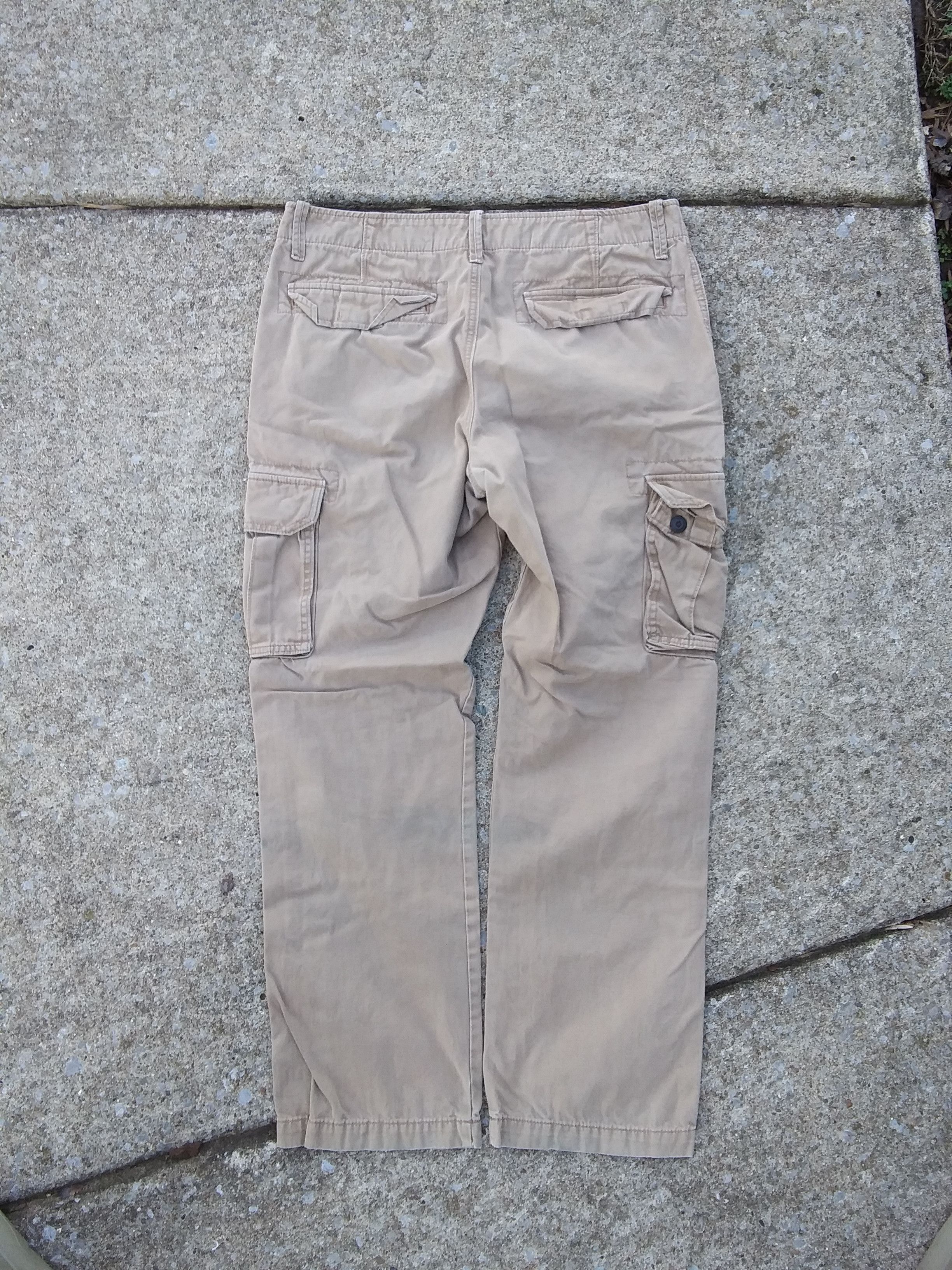 Old Navy Tan Cargo Pants 34x30 Size US 34 / EU 50 - 3 Thumbnail
