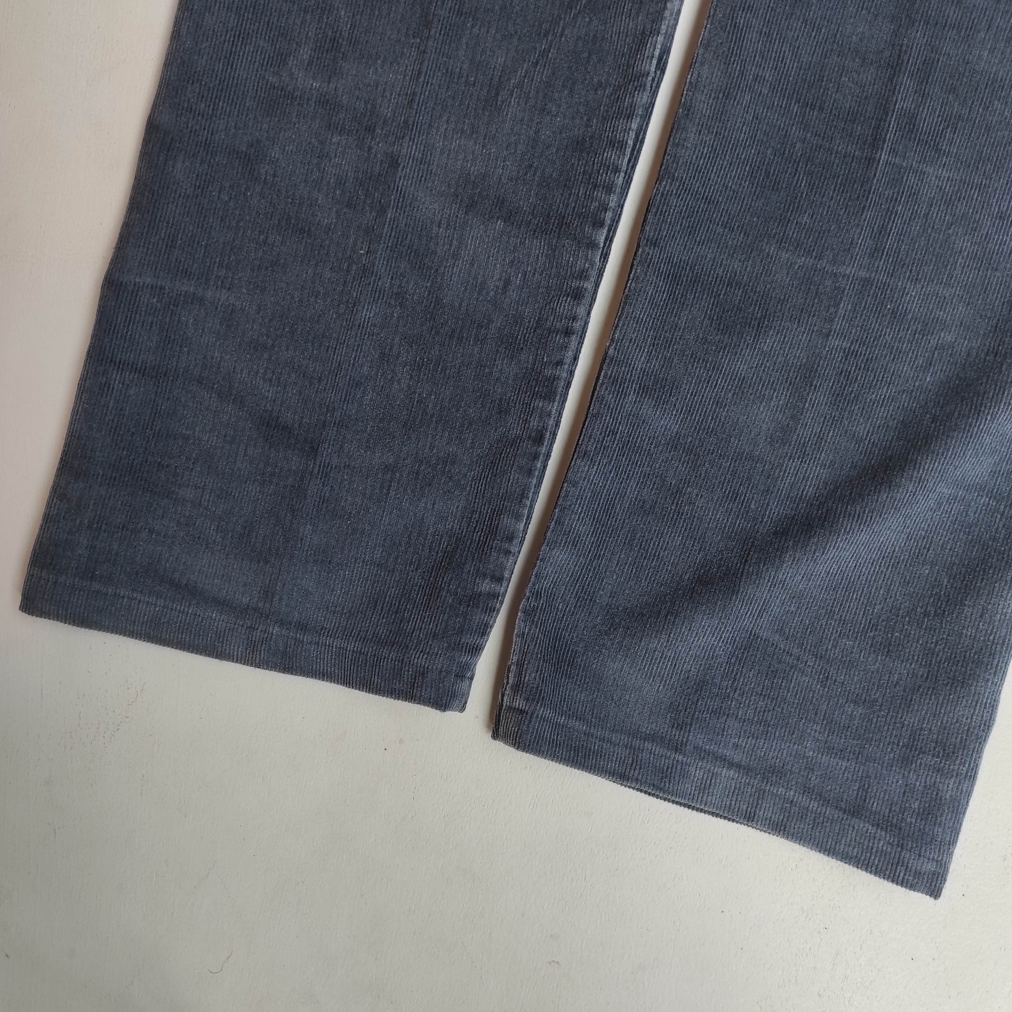 Levi's × Levi's Vintage Clothing × Vintage Vintage Levis 505 Corduroy pants Size US 33 - 12 Thumbnail