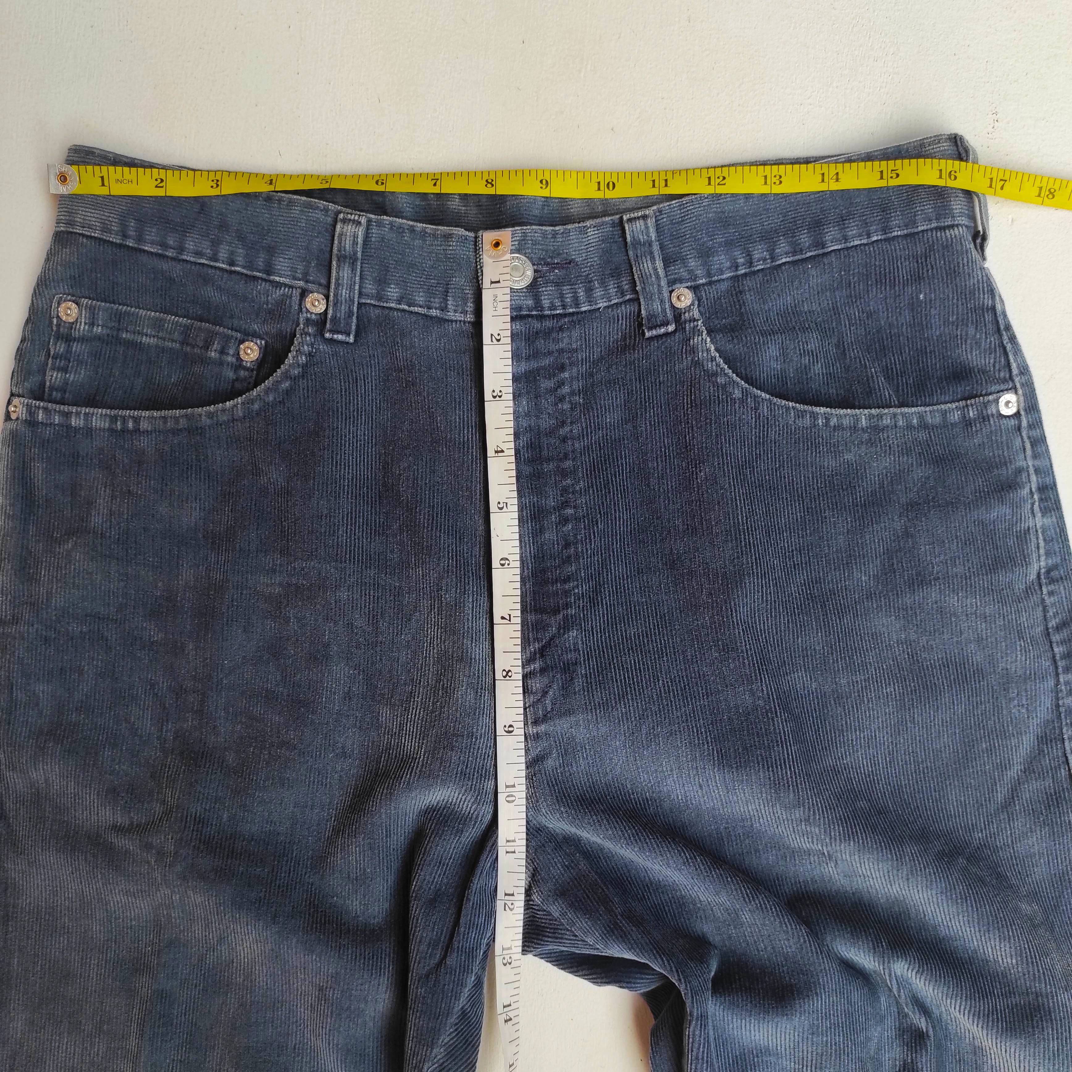 Levi's × Levi's Vintage Clothing × Vintage Vintage Levis 505 Corduroy pants Size US 33 - 13 Thumbnail