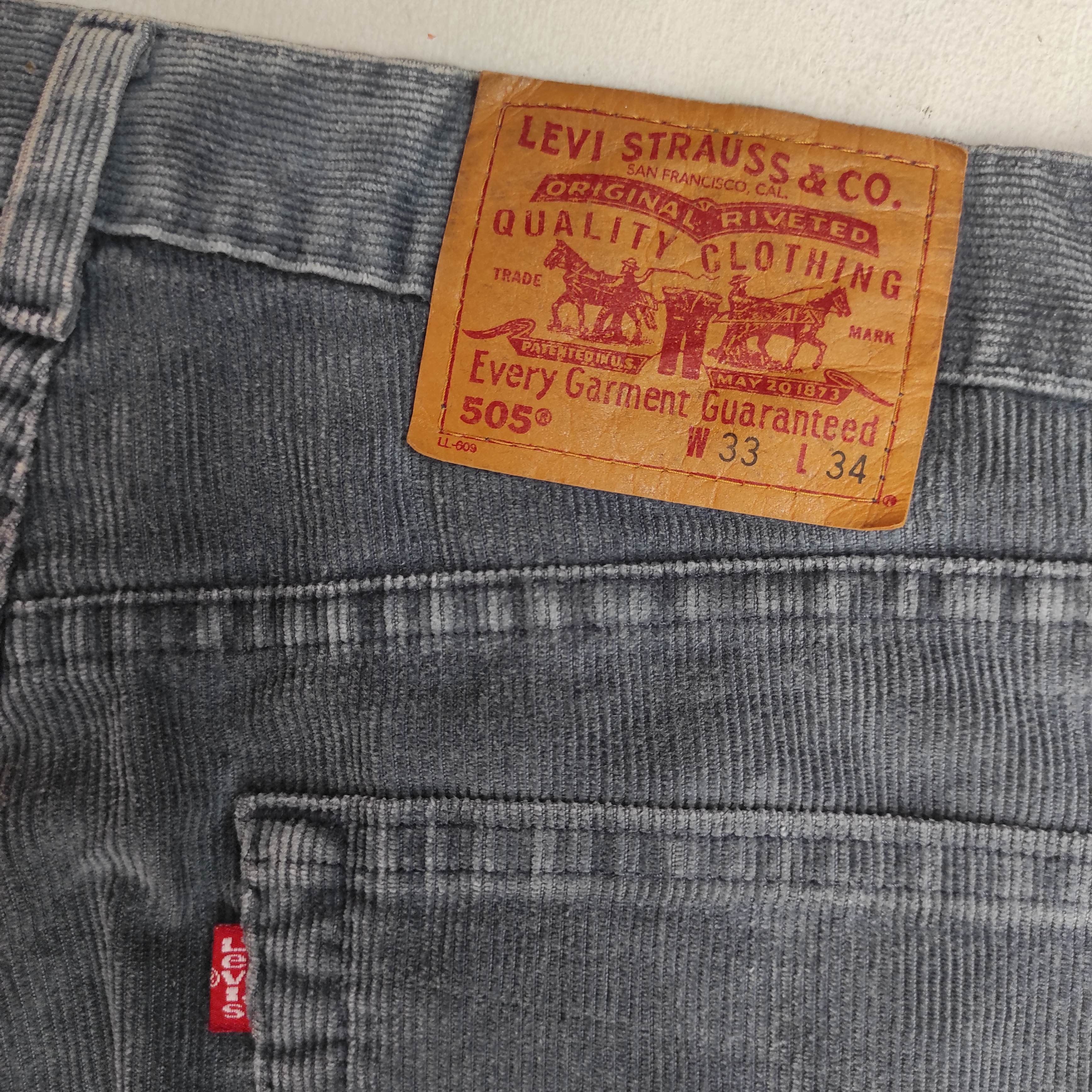 Levi's × Levi's Vintage Clothing × Vintage Vintage Levis 505 Corduroy pants Size US 33 - 11 Thumbnail