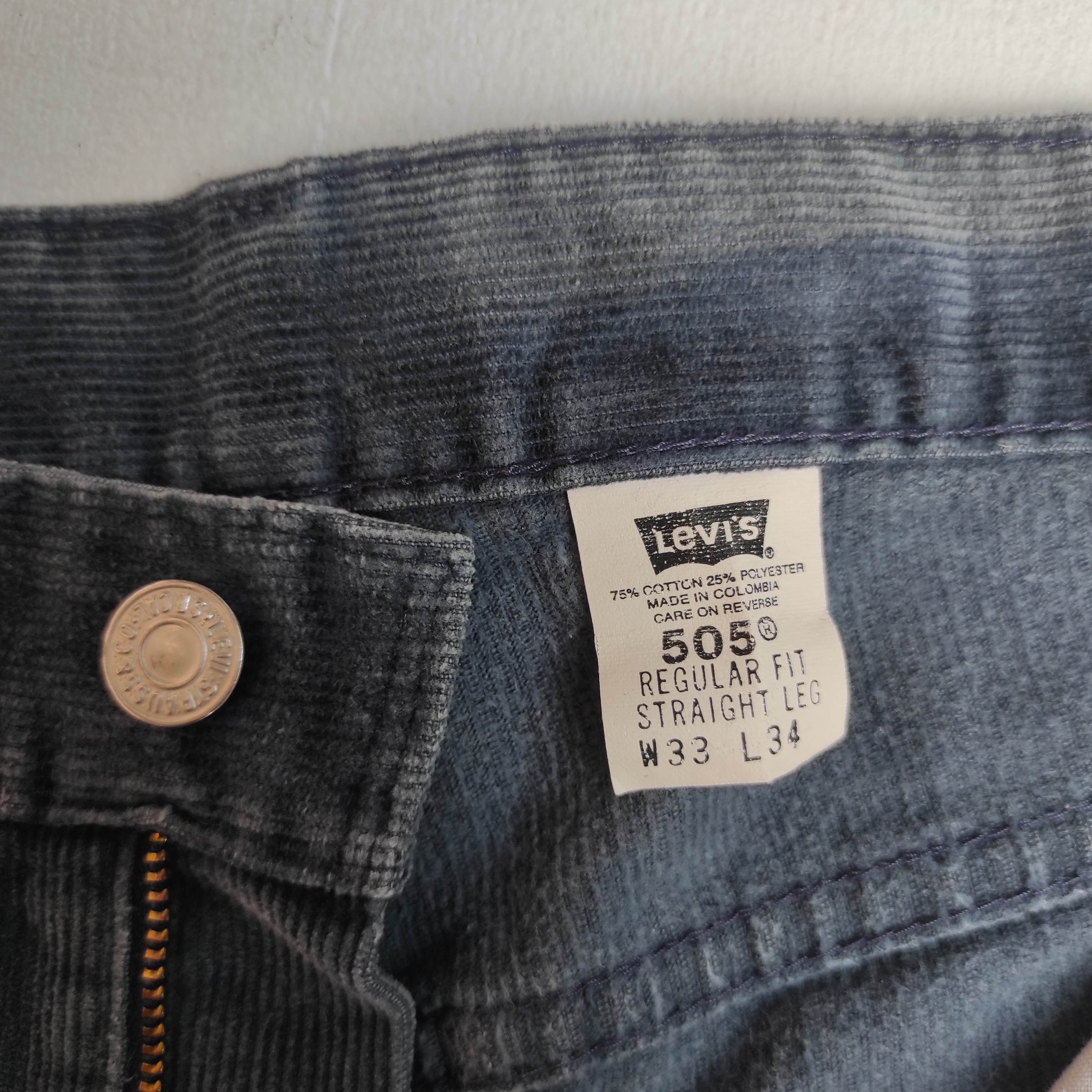 Levi's × Levi's Vintage Clothing × Vintage Vintage Levis 505 Corduroy pants Size US 33 - 6 Thumbnail