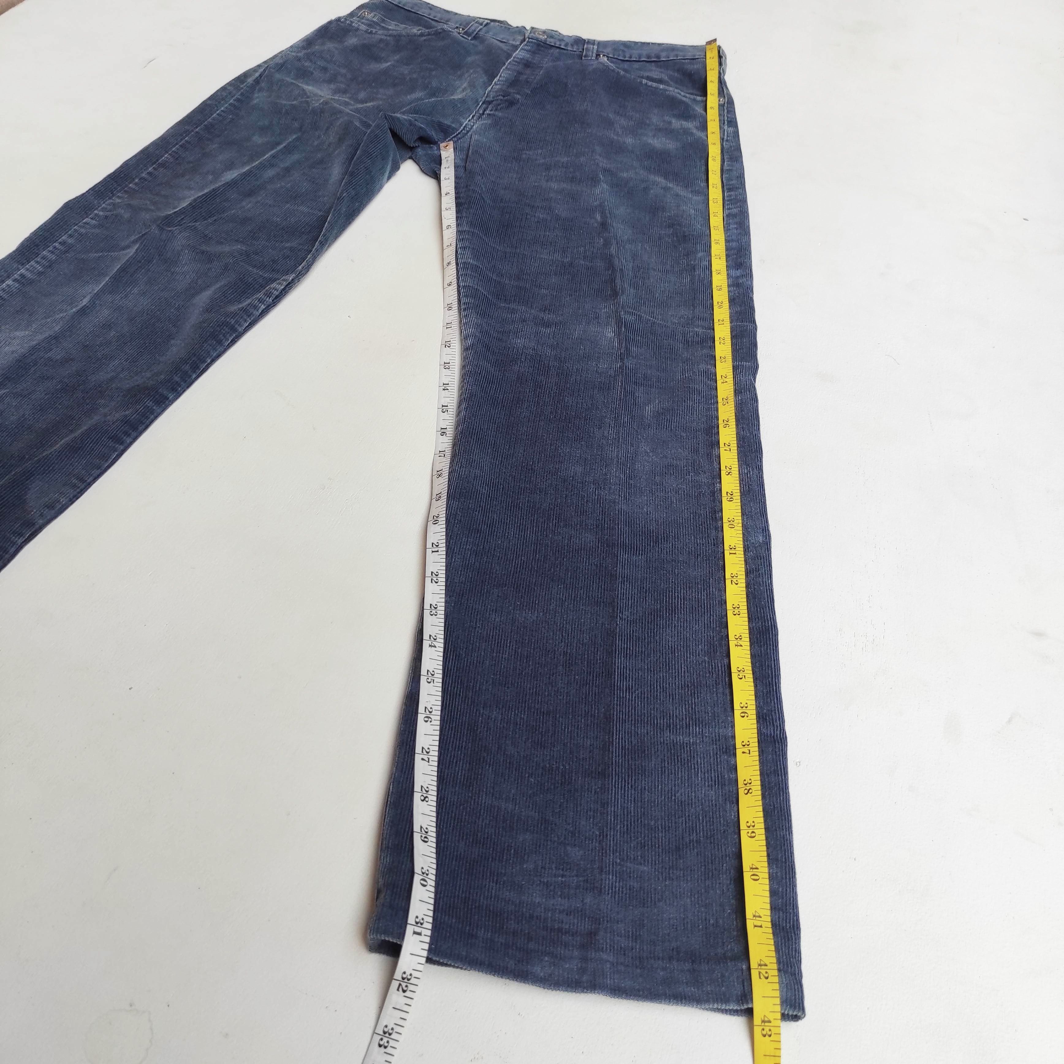 Levi's × Levi's Vintage Clothing × Vintage Vintage Levis 505 Corduroy pants Size US 33 - 14 Thumbnail