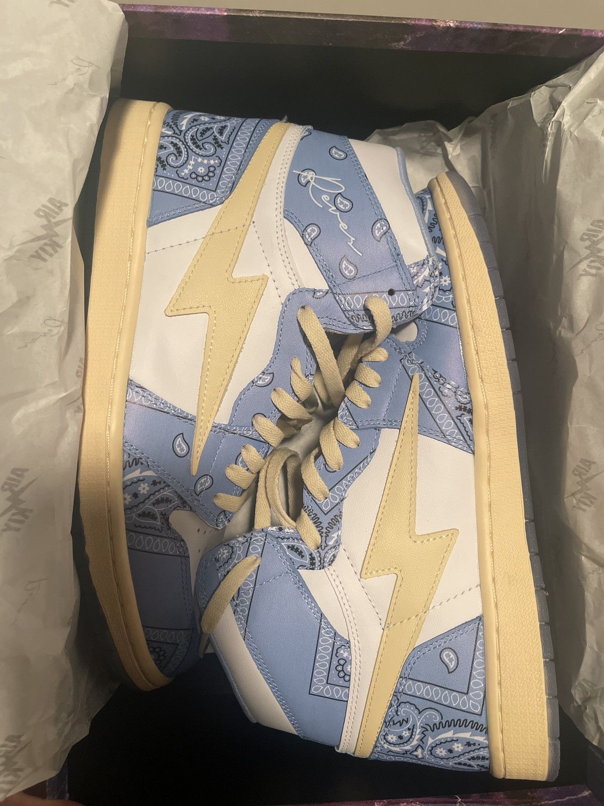 Reves Paris Reves Paris x Air KIY ‘85 HI David Weeks NYC PE Size US 10.5 / EU 43-44 - 1 Thumbnail