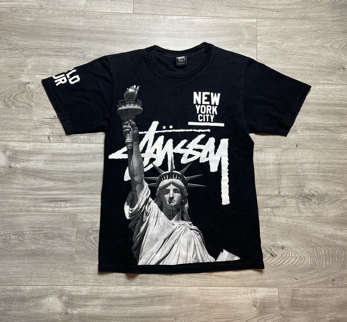 Stussy Stussy New York City Statue of Liberty Shirt | Grailed